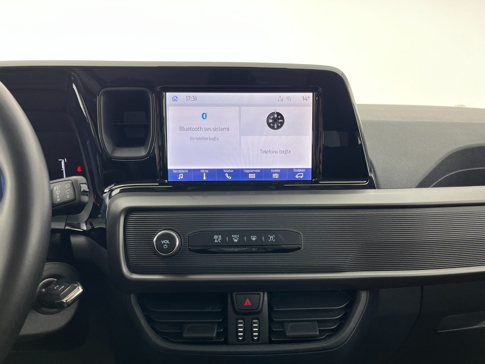 Ford Tourneo Courier Kombi 1.5 EcoBlue Deluxe - 2024 - Detay