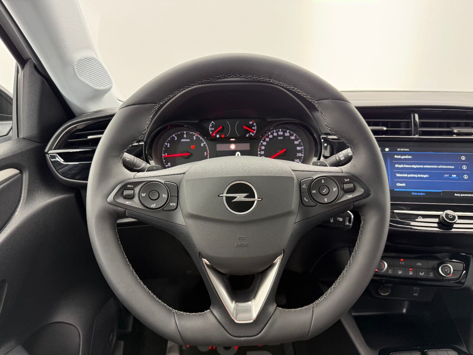 Opel Corsa 1.2 T Edition AT8 - 2025 - Detay