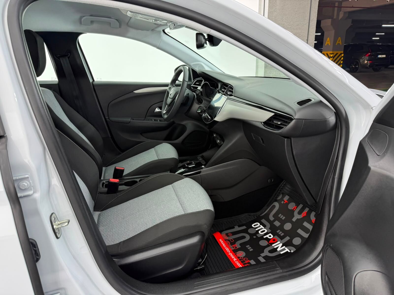 Opel Corsa 1.2 T Edition AT8 - 2025 - Detay