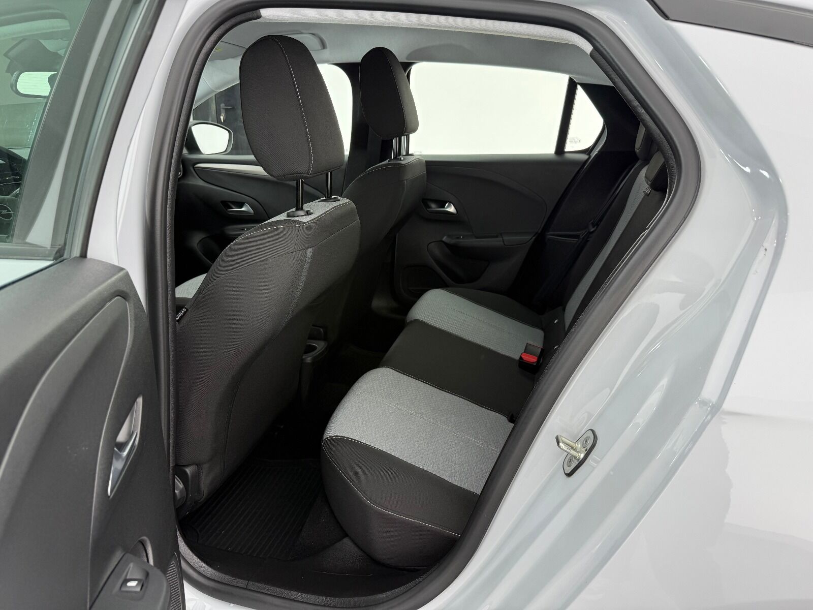 Opel Corsa 1.2 T Edition AT8 - 2025 - Detay