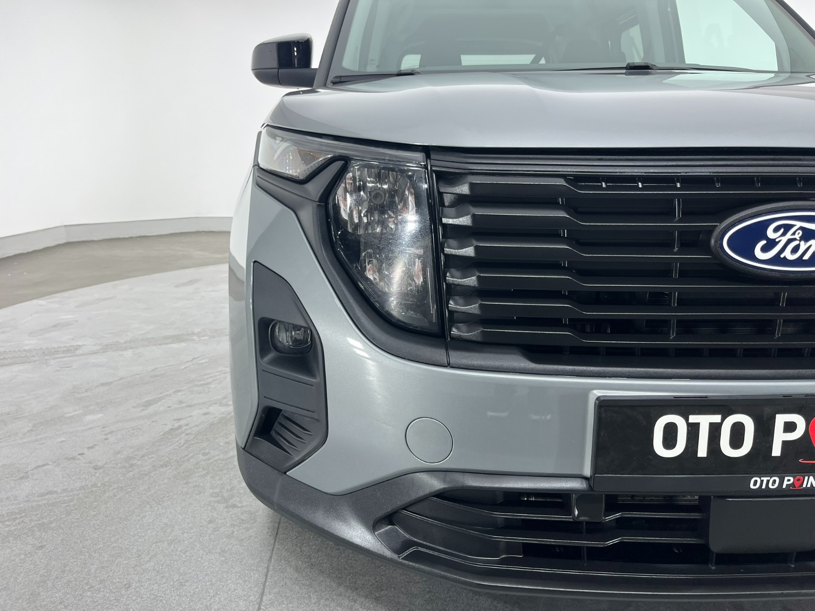 Ford Tourneo Courier Kombi 1.5 EcoBlue Deluxe - 2025 - Detay