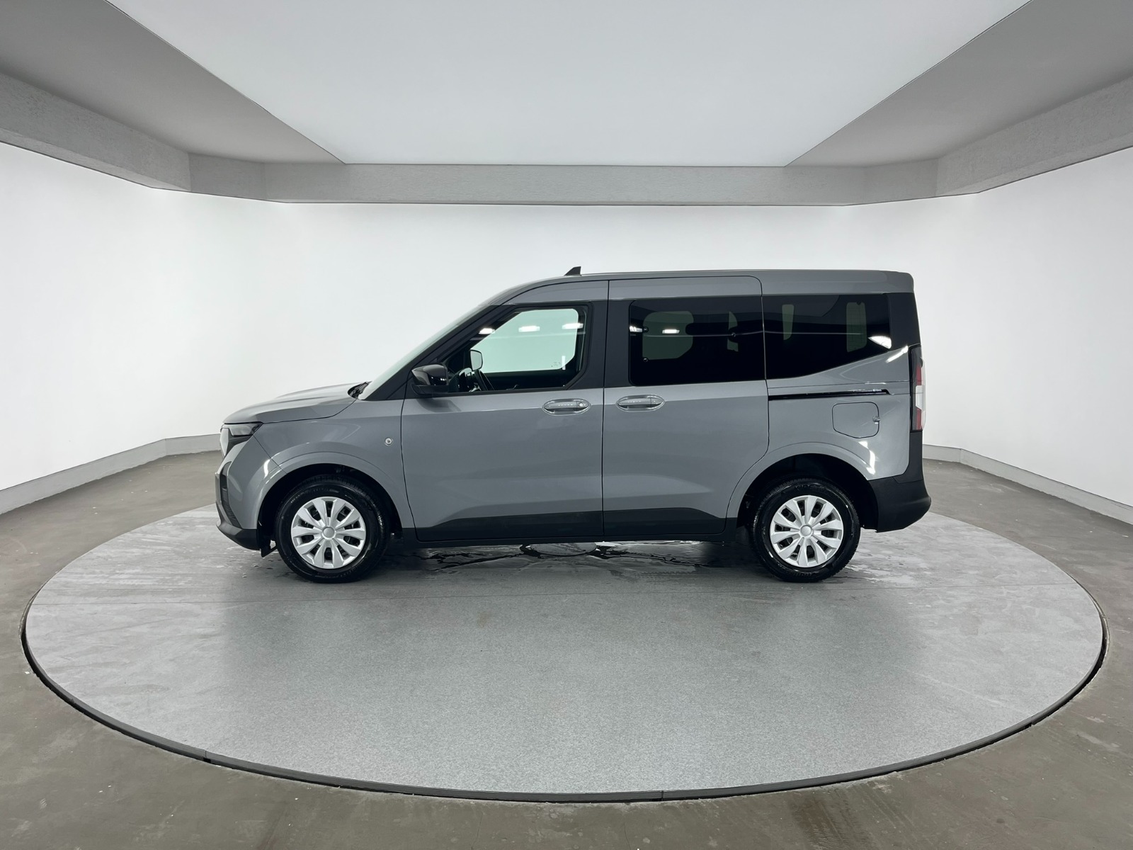 Ford Tourneo Courier Kombi 1.5 EcoBlue Deluxe - 2025 - Detay