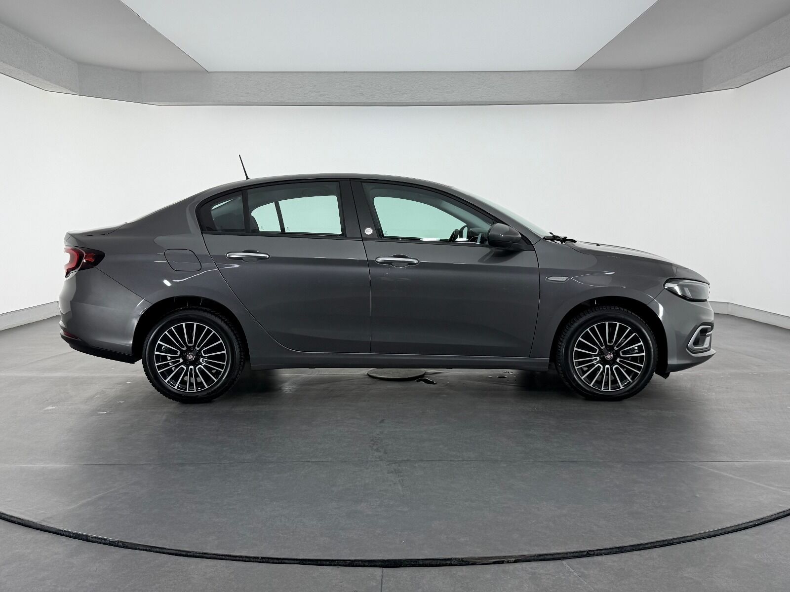 Fiat Egea 1.6 MultiJet Urban DCT - 2023 - Detay