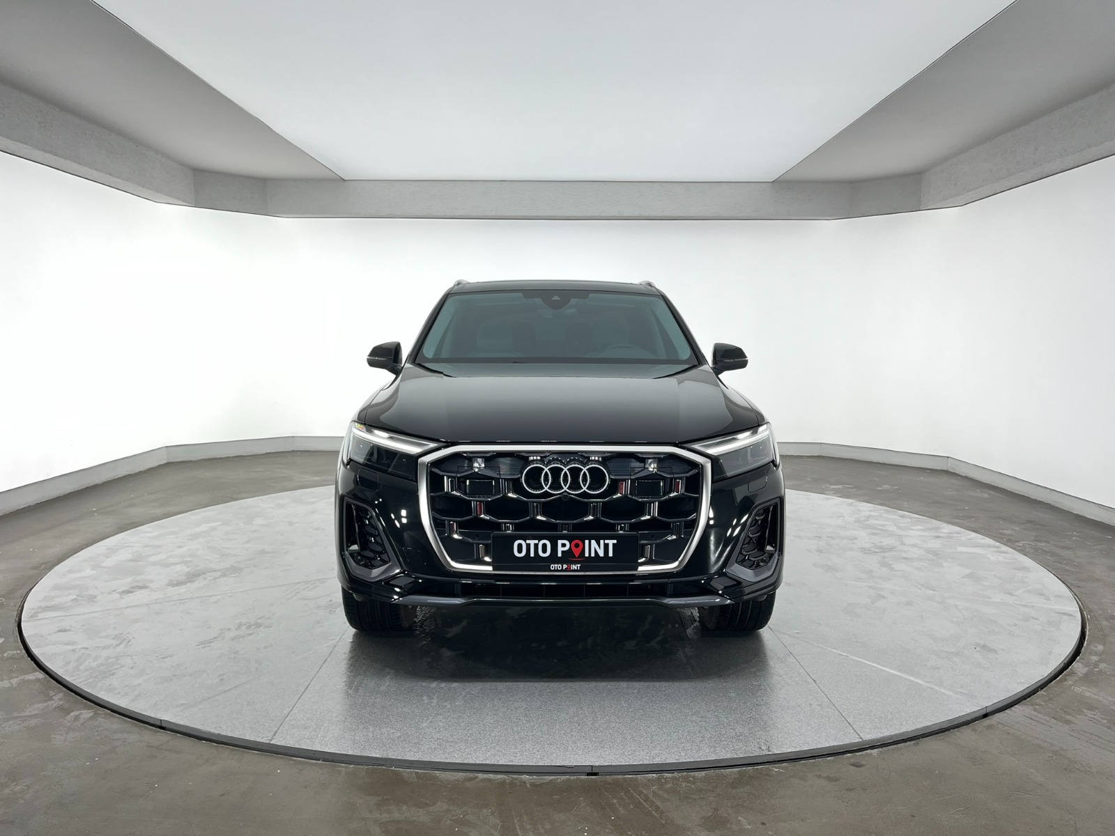 Audi Q7 SUV 45 TFSI Quattro S Line Tiptronic - 2025