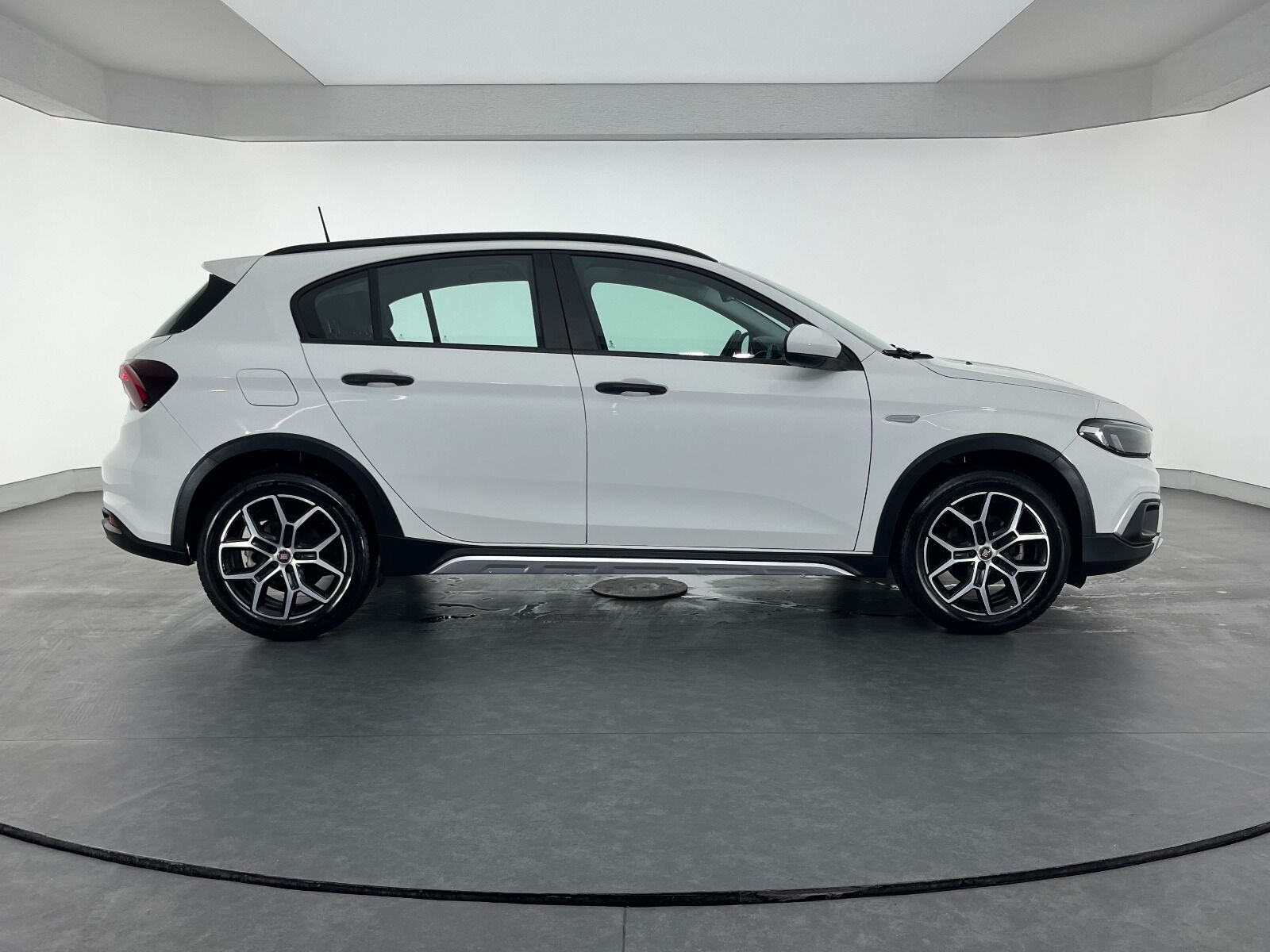 Fiat Egea Cross 1.6 MultiJet Urban GSR Traction+ DCT - 2024 - Detay
