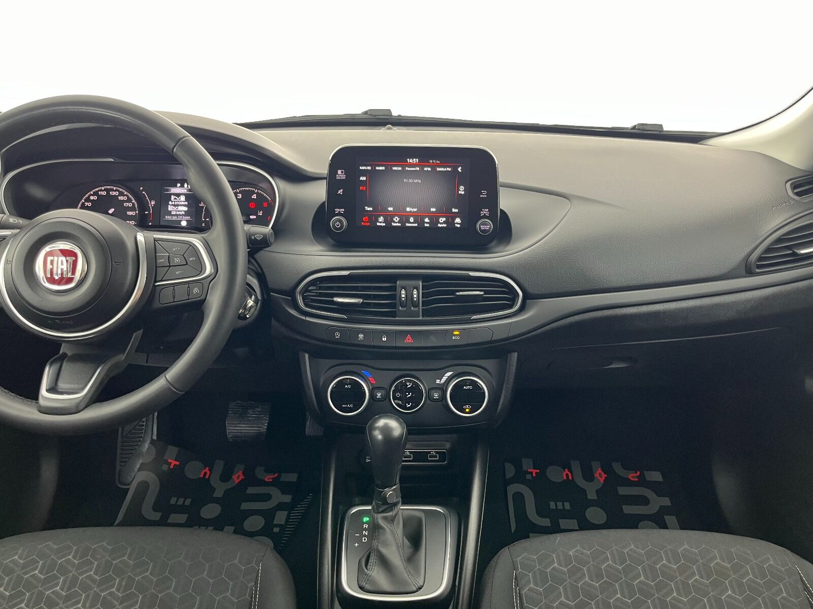 Fiat Egea Cross 1.6 MultiJet Urban GSR Traction+ DCT - 2024 - Detay