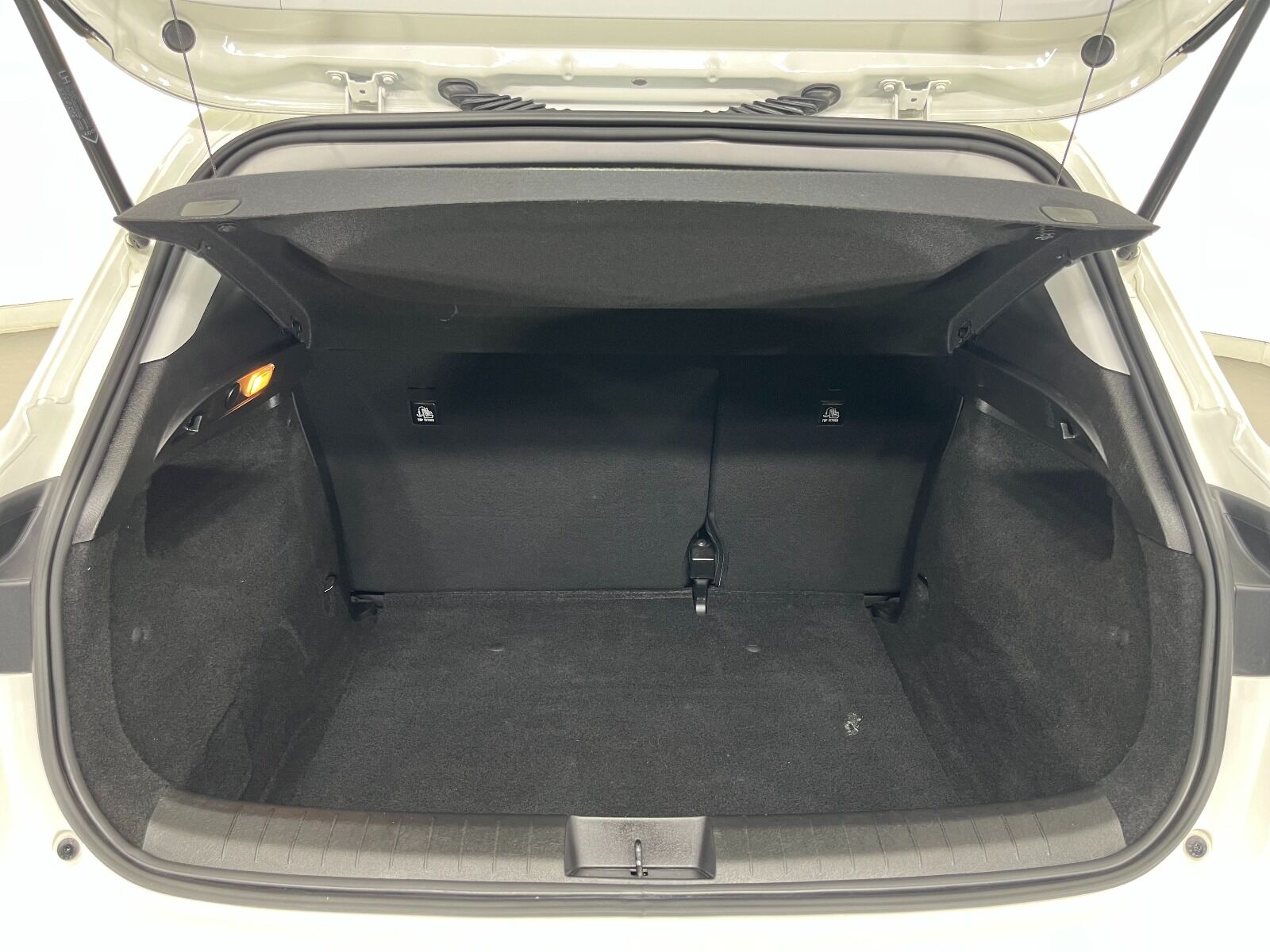 Fiat Egea Cross 1.6 MultiJet Urban GSR Traction+ DCT - 2024 - Detay