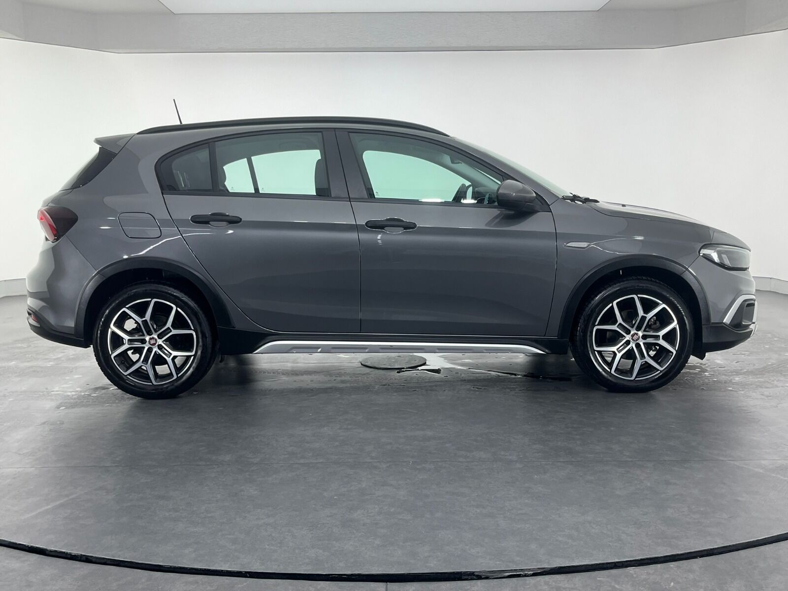 Fiat Egea Cross 1.6 MultiJet Urban GSR Traction+ DCT - 2024 - Detay