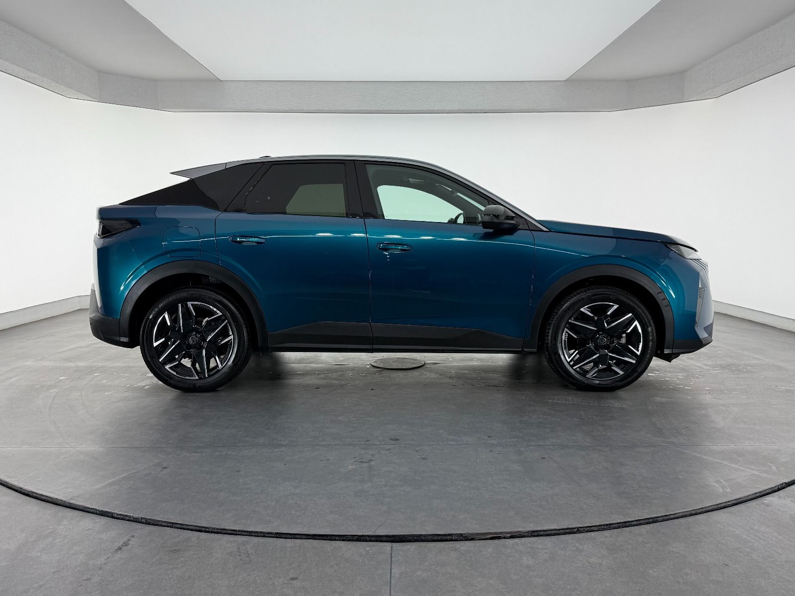 Peugeot 3008 1.2 Hybrid Allure e-DCS6 - 2025 - Detay