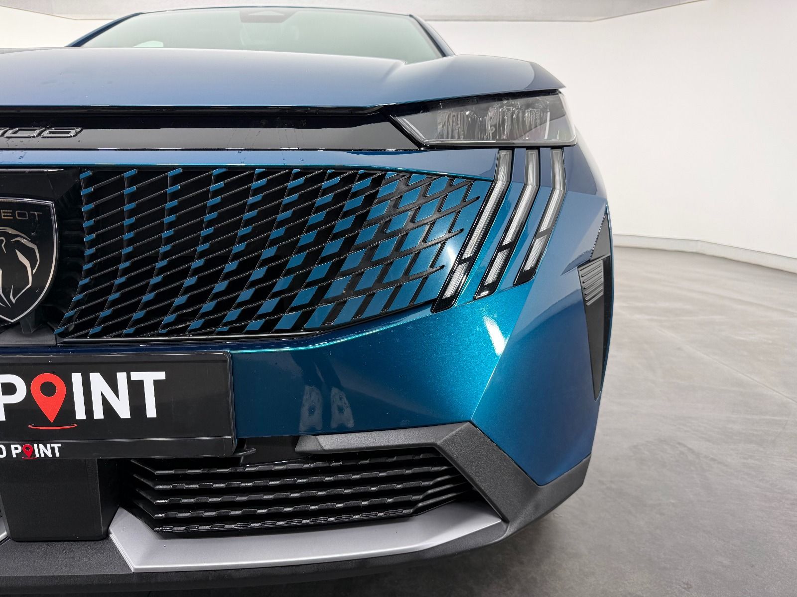 Peugeot 3008 1.2 Hybrid Allure e-DCS6 - 2025 - Detay