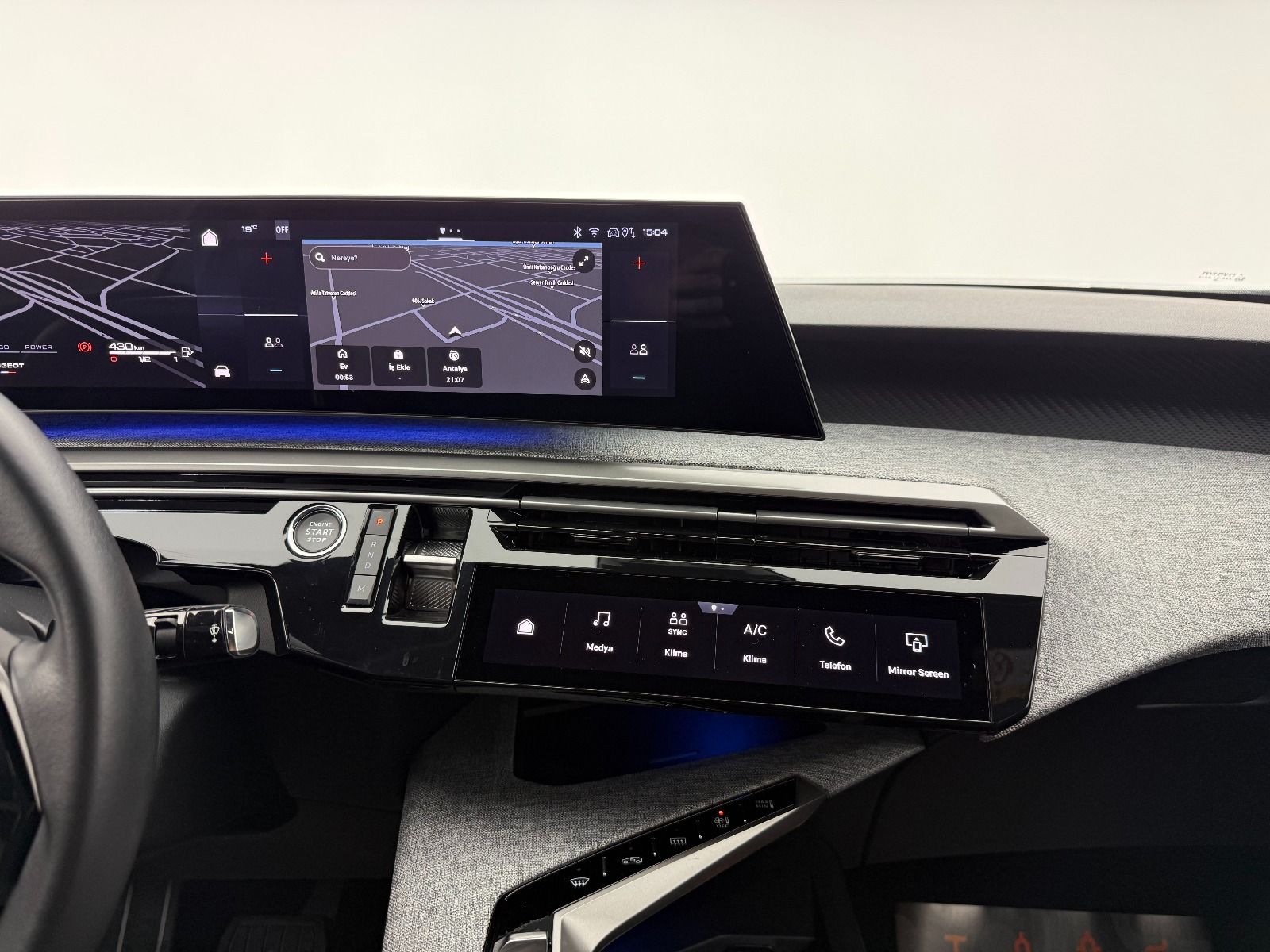 Peugeot 3008 1.2 Hybrid Allure e-DCS6 - 2025 - Detay