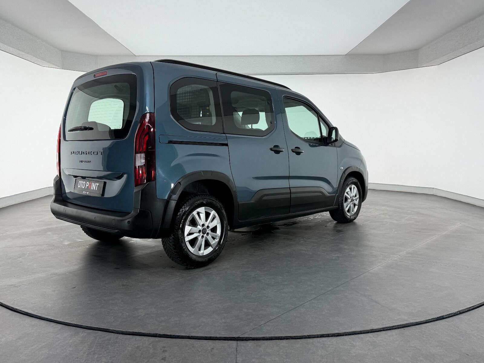 Peugeot Rifter 1.5 BlueHDI Allure EAT8 - 2025 - Detay