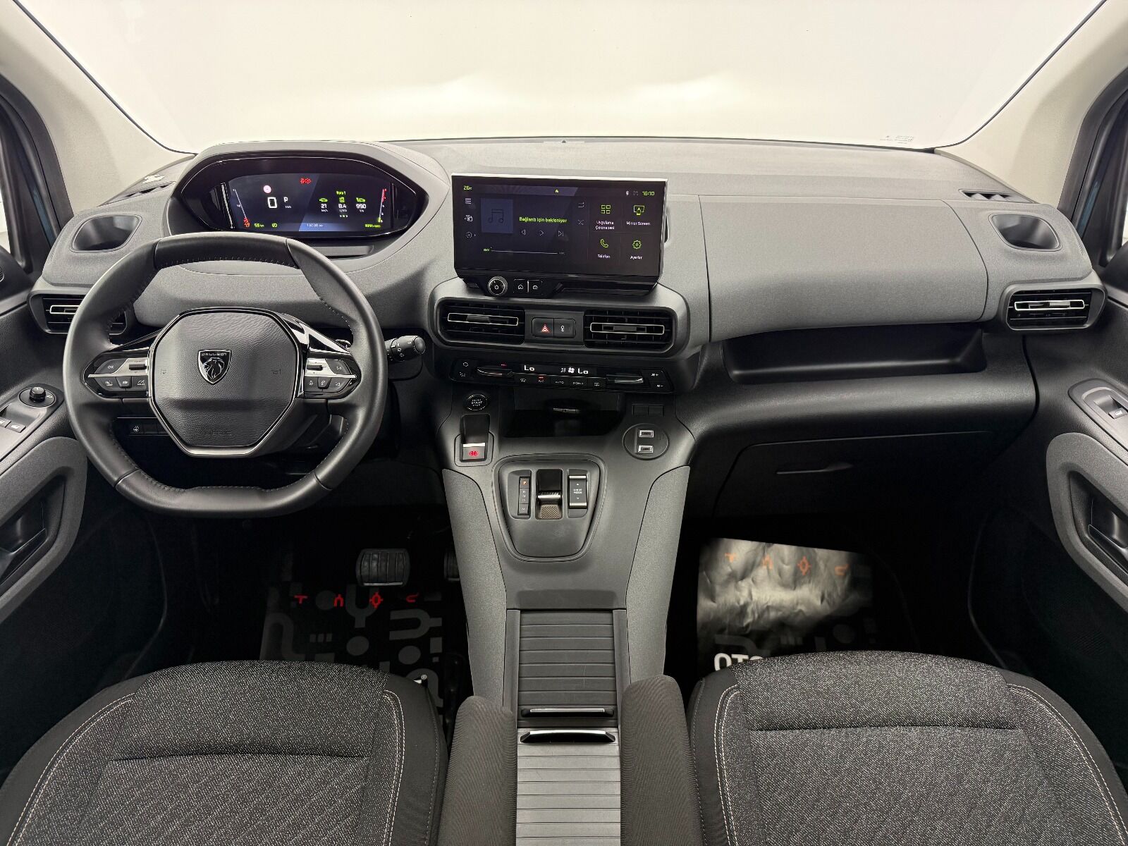 Peugeot Rifter 1.5 BlueHDI Allure EAT8 - 2025 - Detay