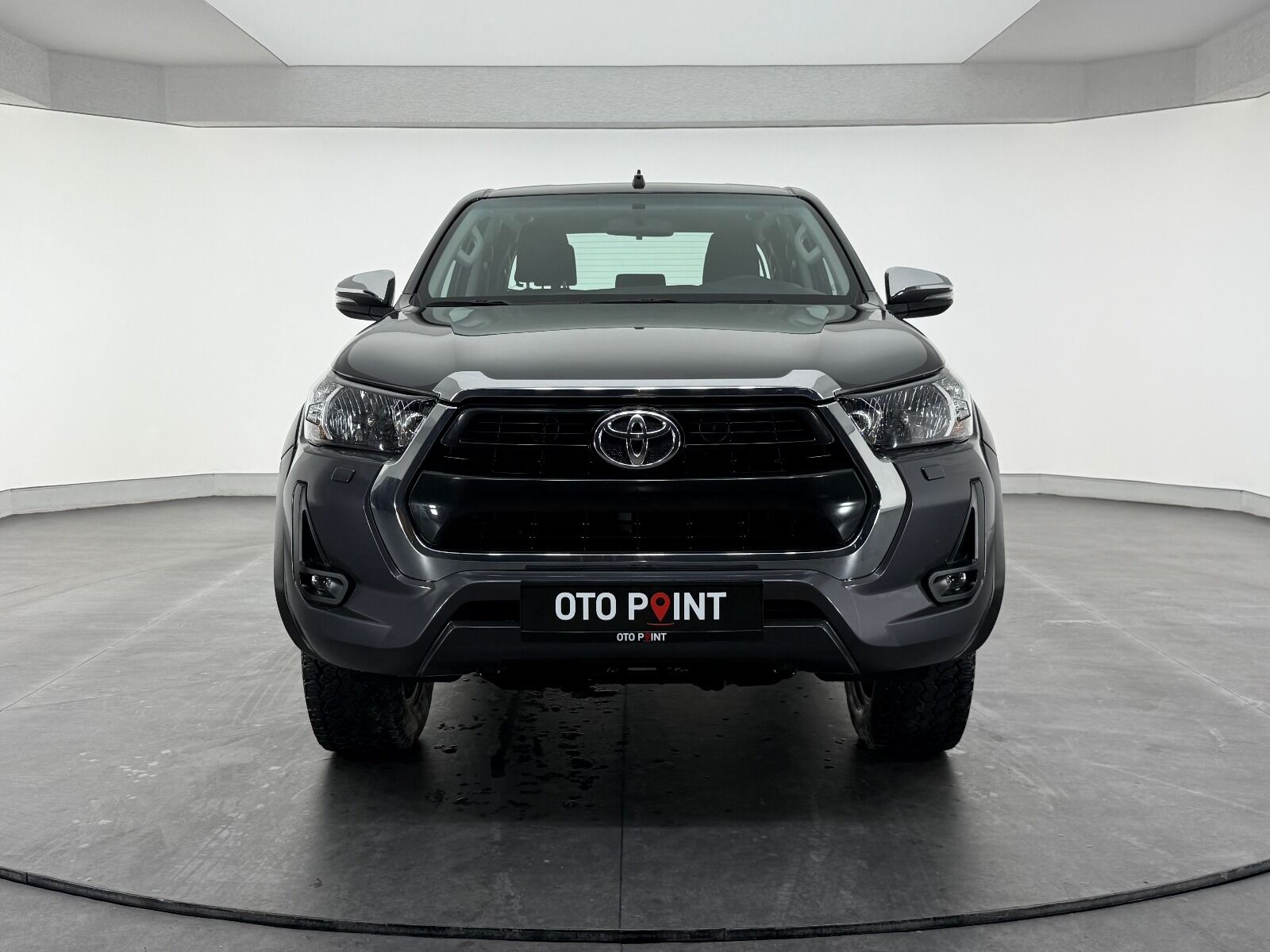 Toyota Hilux Hi-Lux 2.4 D-4D 4x2 Adventure Otomatik - 2022