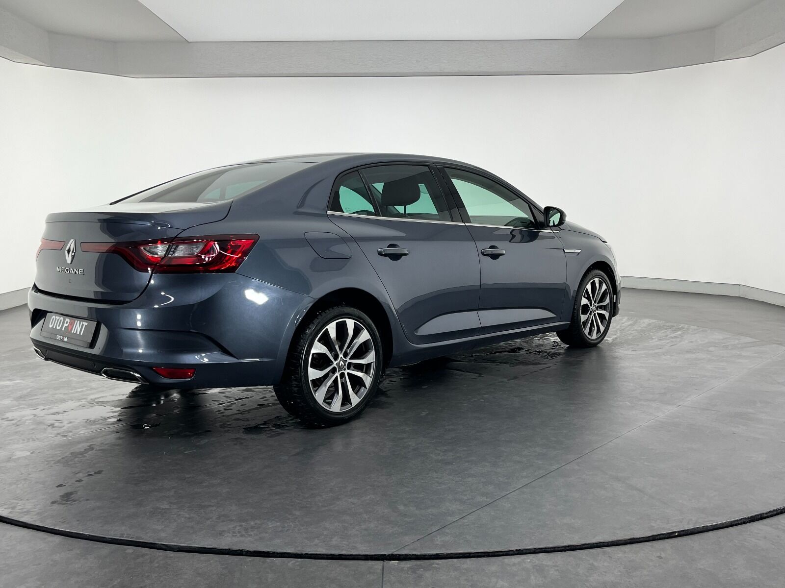 Renault Megane Sedan 1.5 Blue DCI Icon EDC - 2022 - Detay