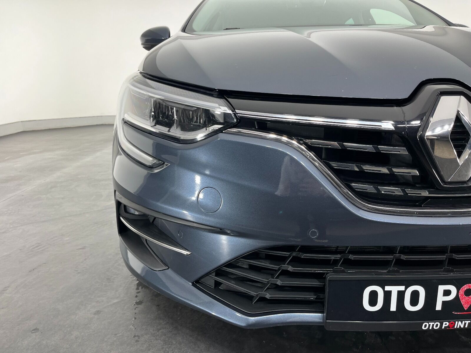 Renault Megane Sedan 1.5 Blue DCI Icon EDC - 2022 - Detay