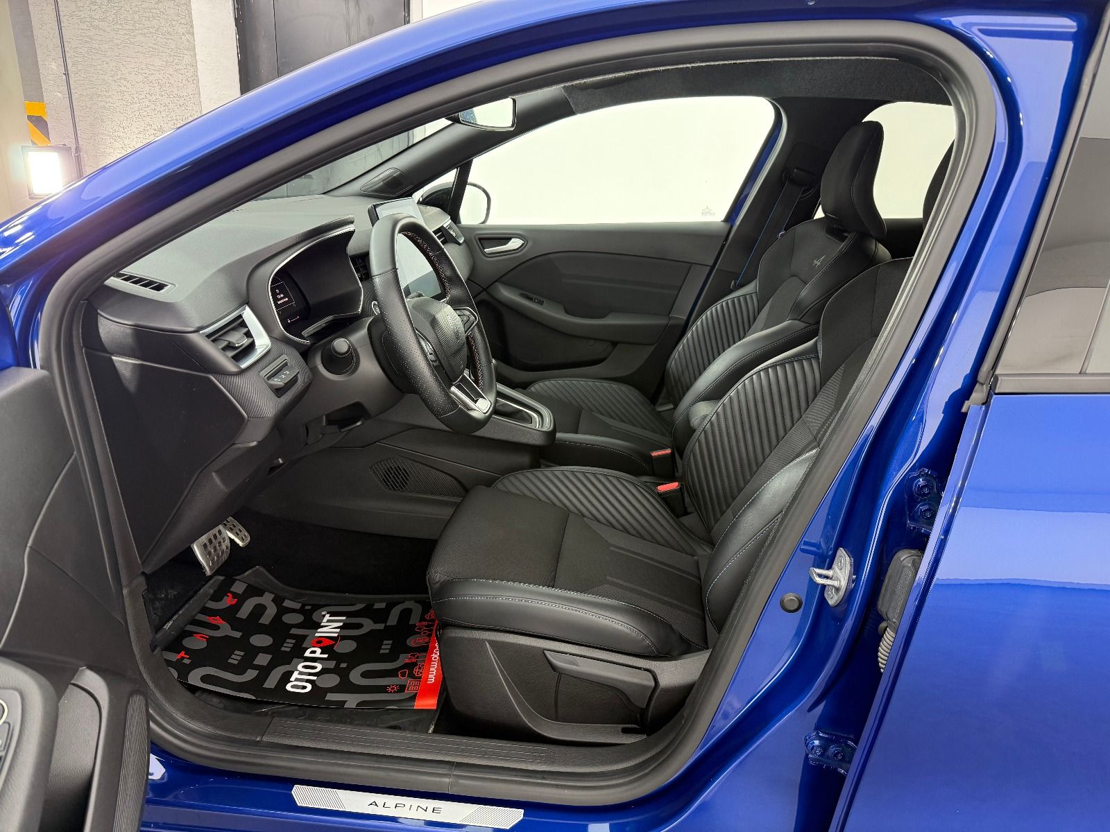 Renault Clio 1.0 TCE Techno Esprit Alpine X-Tronic - 2025 - Detay