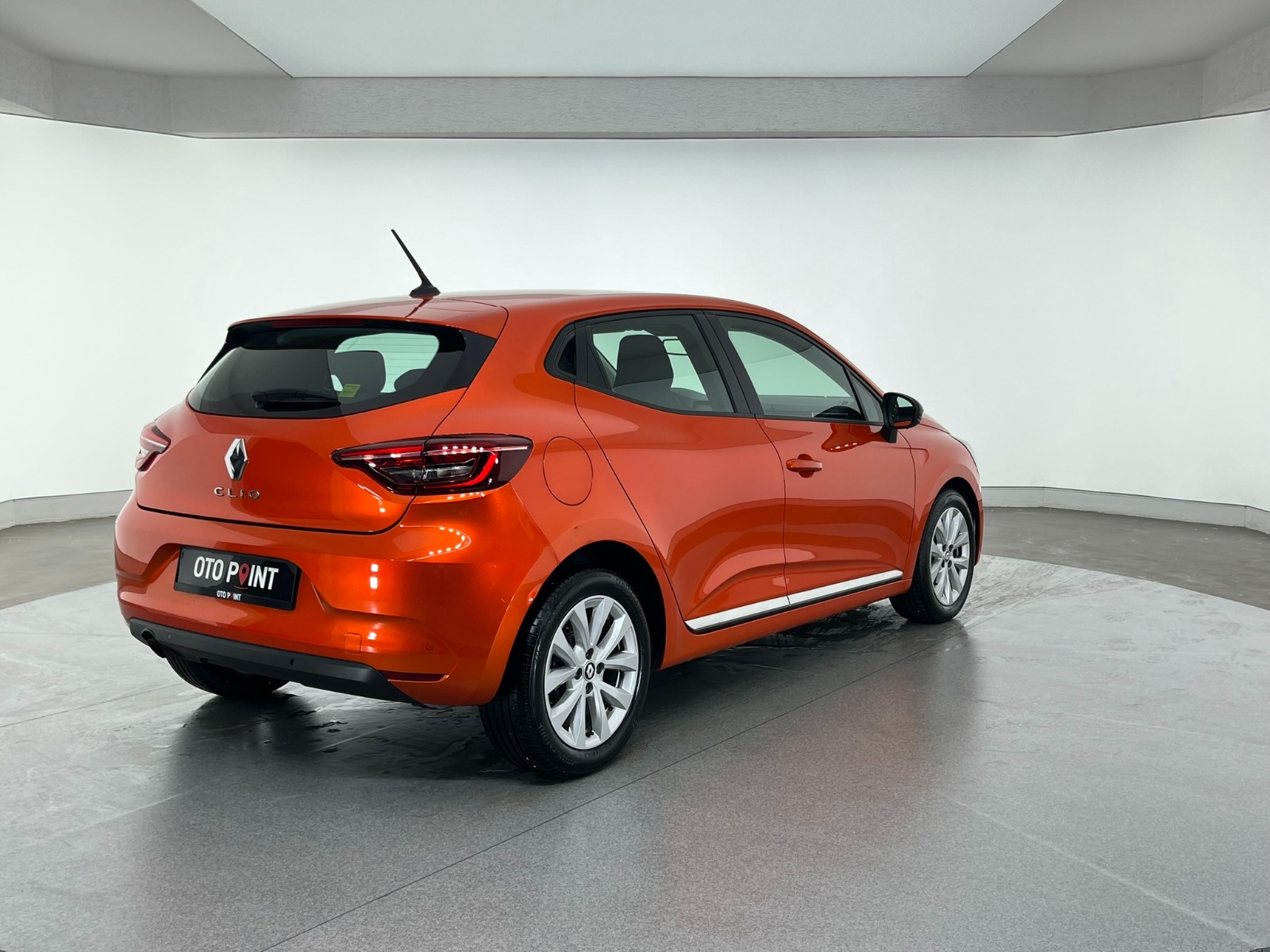 Renault Clio Hatchback 1.0 TCe Touch X-Tronic - 2023 - Detay