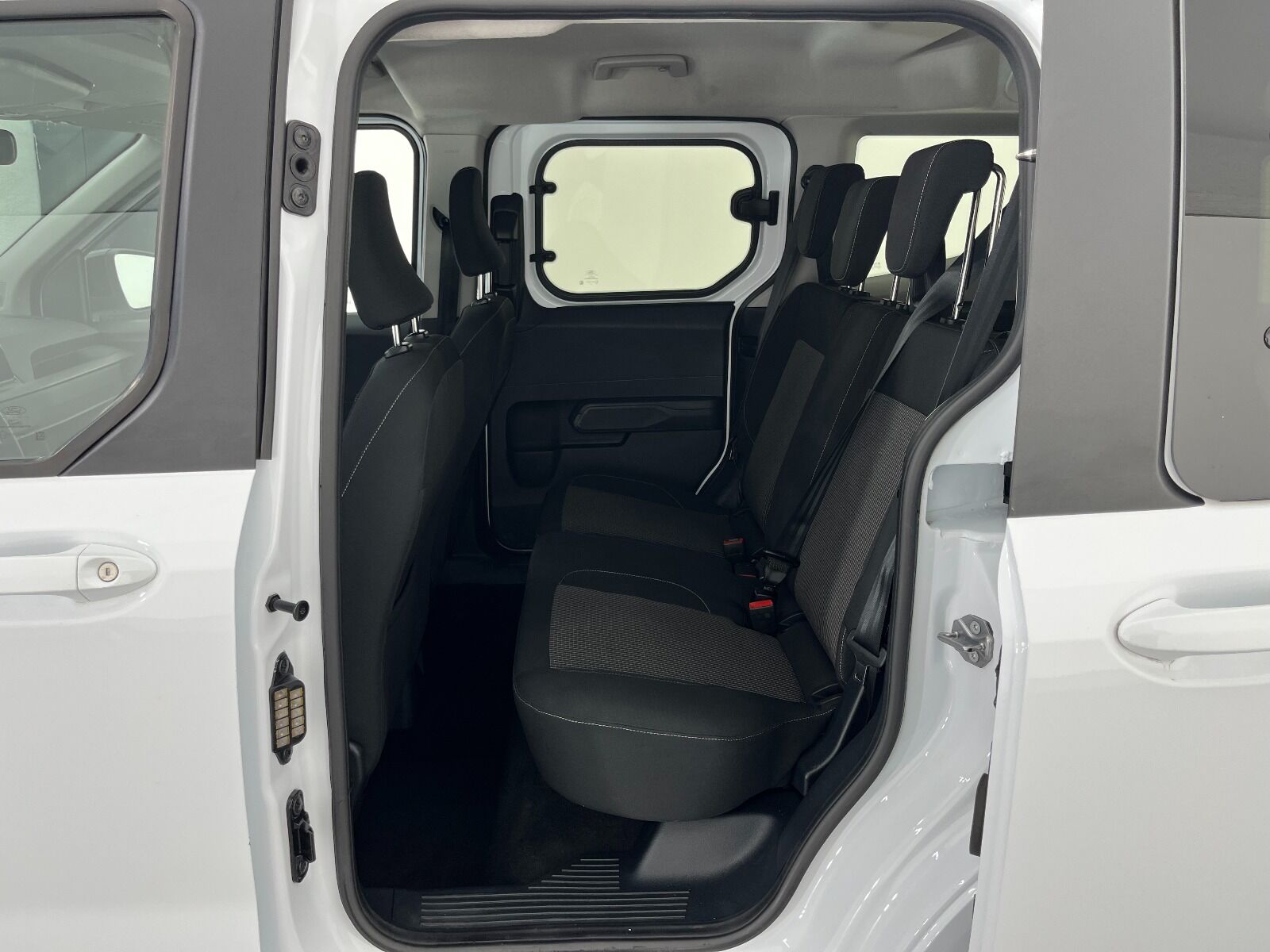 Ford Tourneo Courier Kombi 1.5 EcoBlue Deluxe - 2024 - Detay