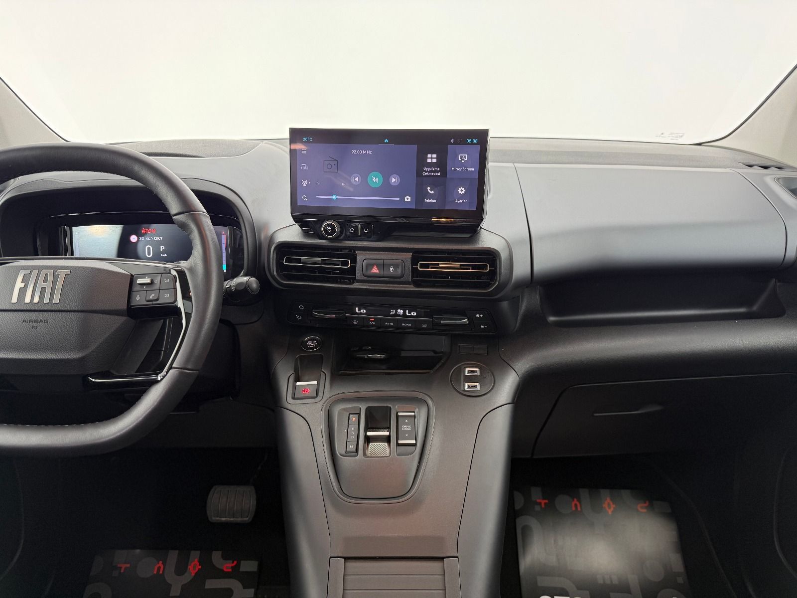 Fiat Doblo Combi 1.5 BlueHDİ Premio Plus - 2025 - Detay