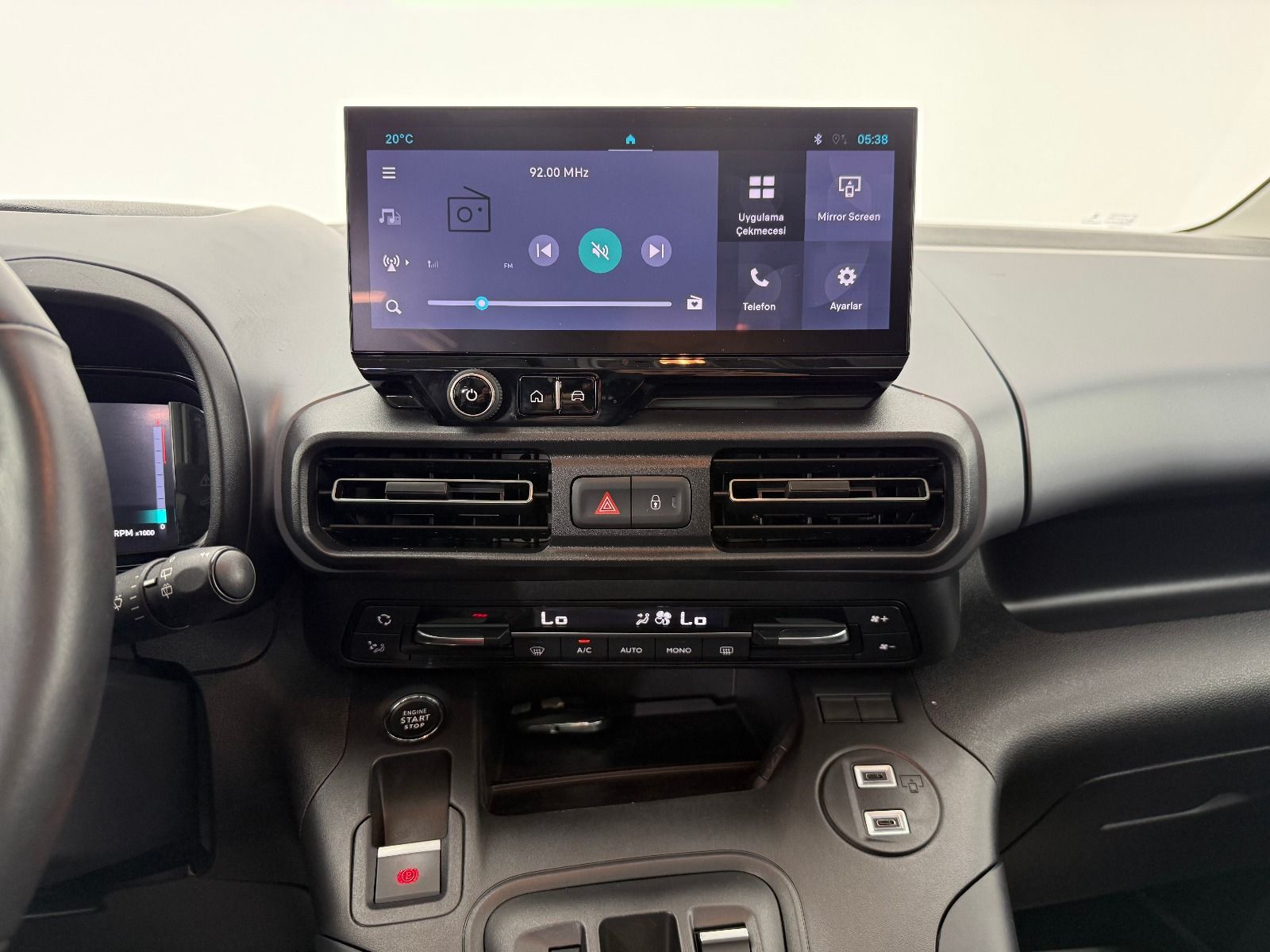 Fiat Doblo Combi 1.5 BlueHDİ Premio Plus - 2025 - Detay