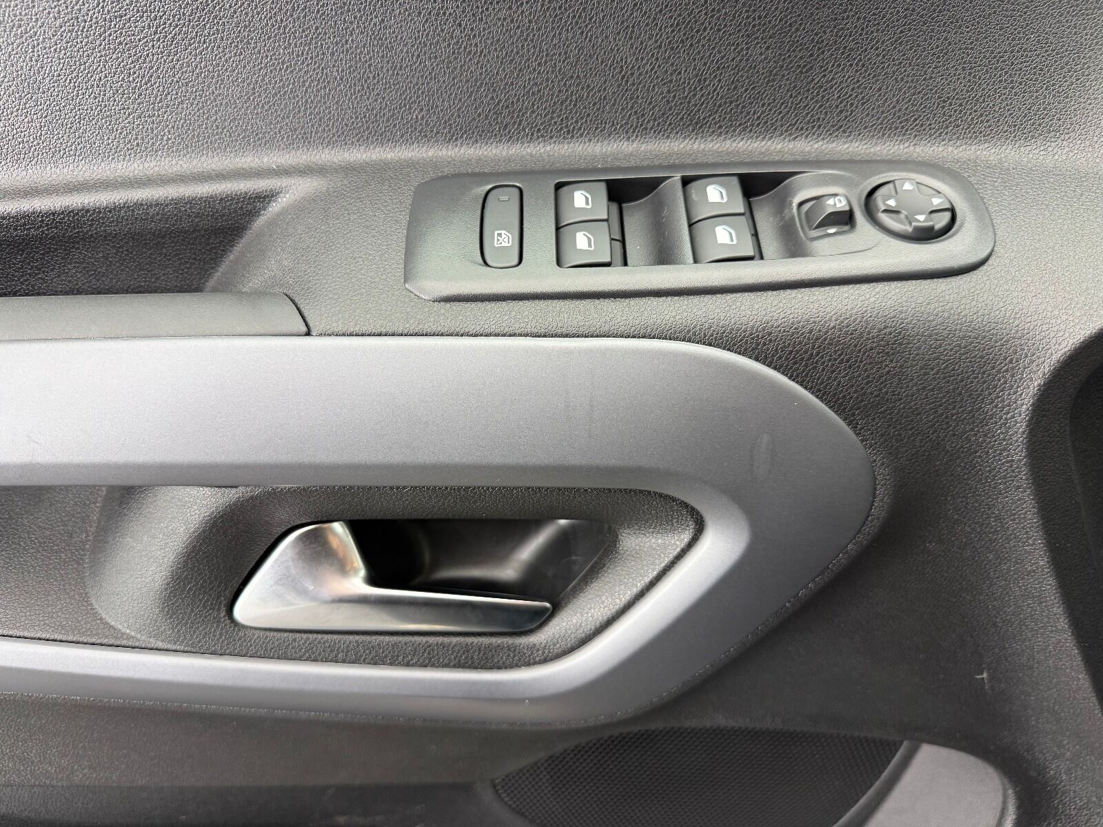 Fiat Doblo Combi 1.5 BlueHDİ Premio Plus - 2025 - Detay