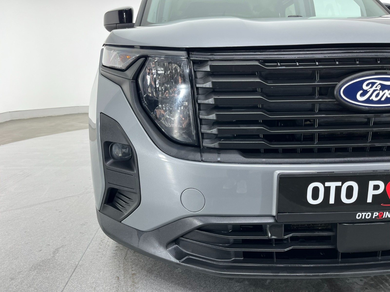 Ford Tourneo Courier Kombi 1.5 EcoBlue Deluxe - 2024 - Detay