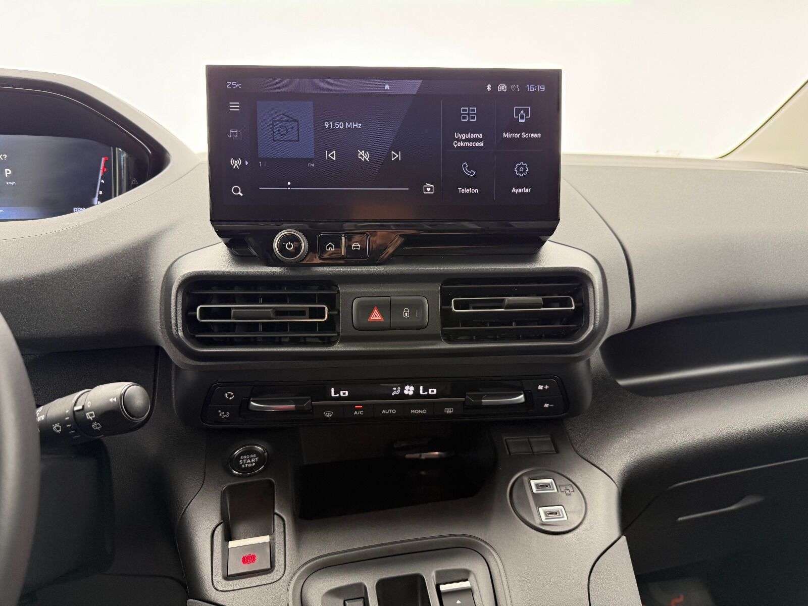 Peugeot Rifter 1.5 BlueHDI Allure EAT8 - 2026 - Detay