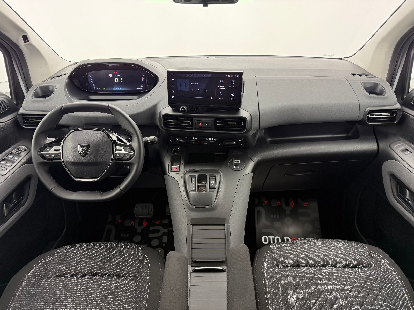 Peugeot Rifter 1.5 BlueHDI Allure EAT8 - 2026 - Detay