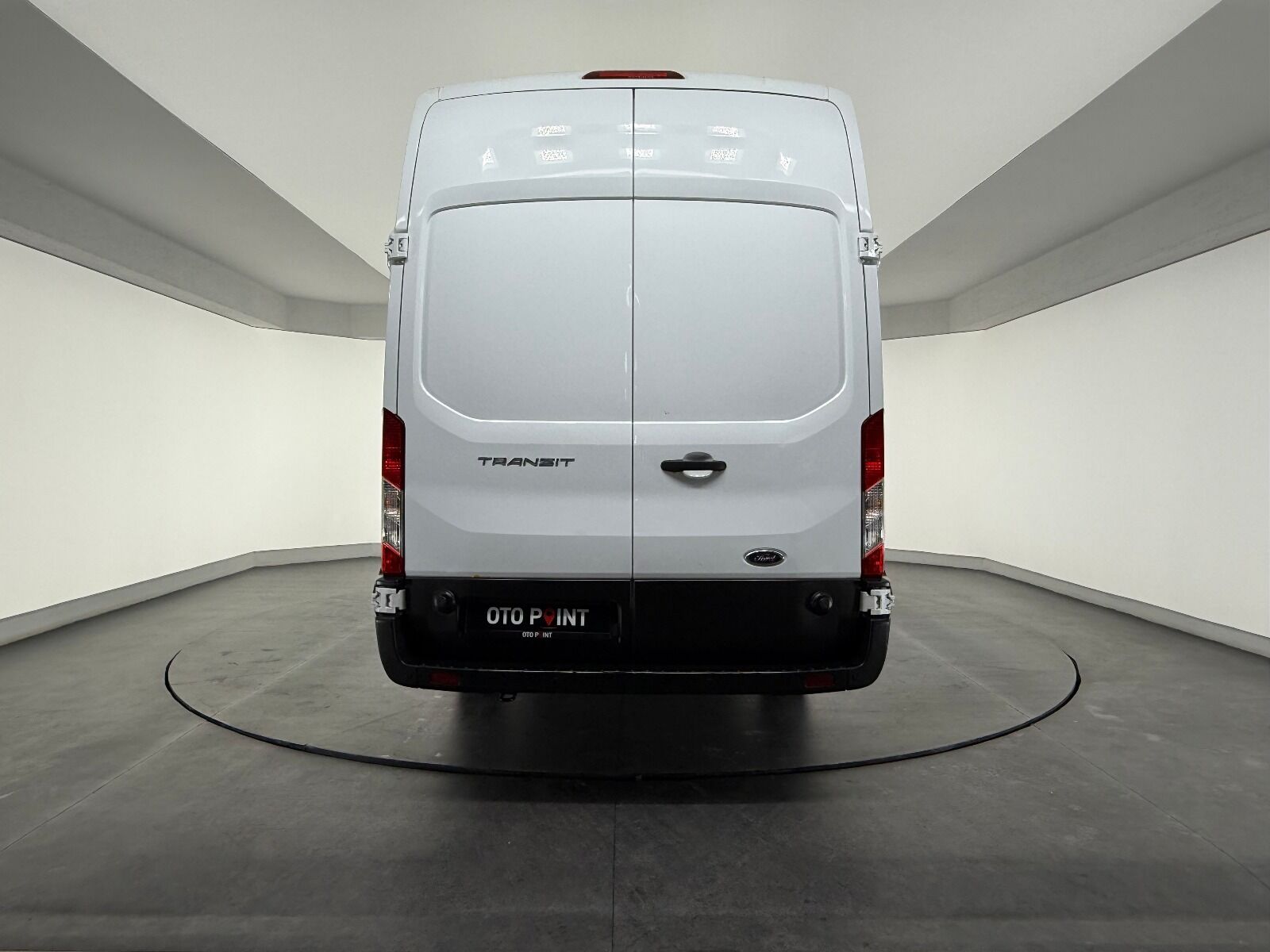 Ford Transit 350 E - 2023 - Detay