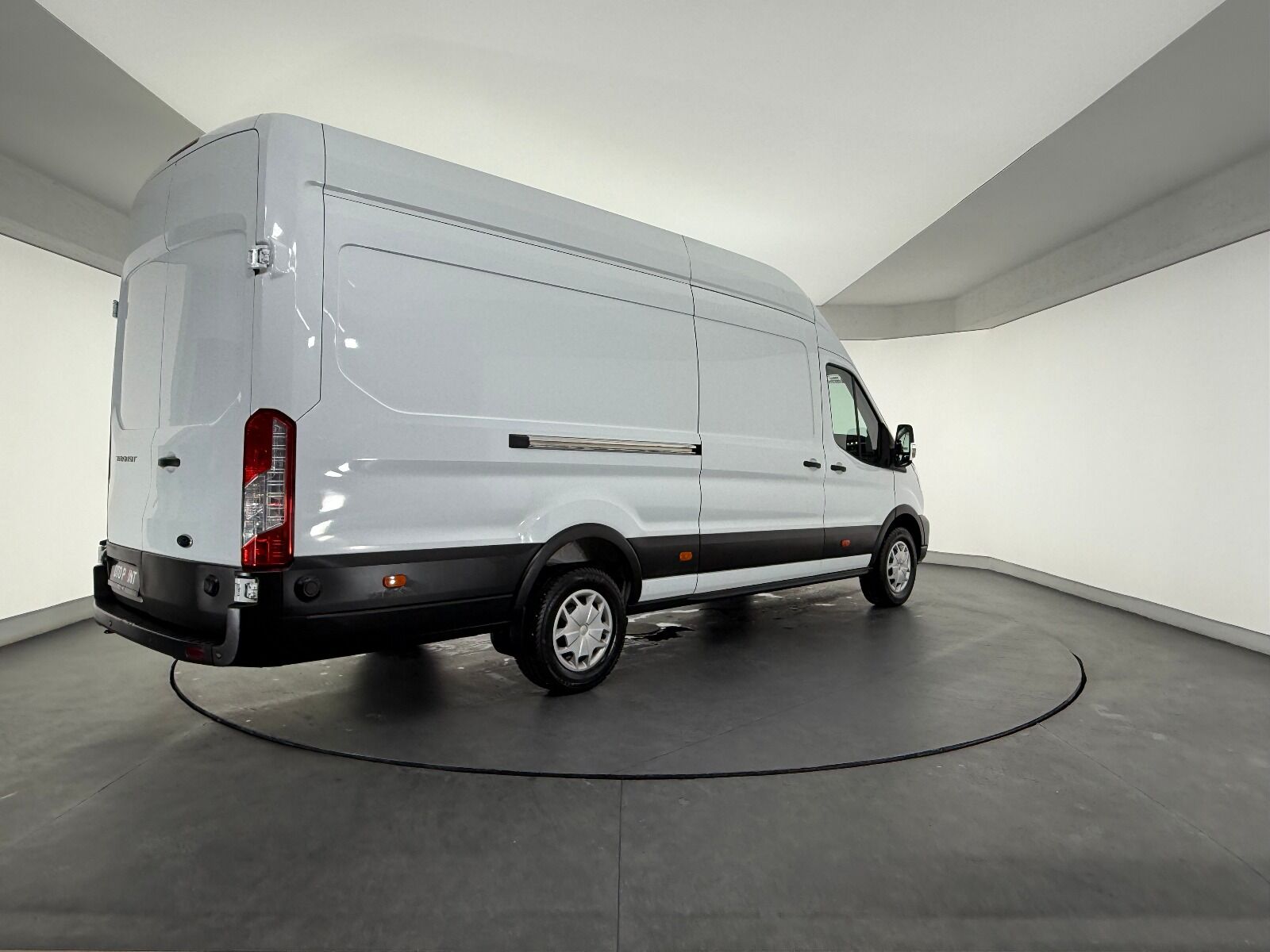 Ford Transit 350 E - 2023 - Detay