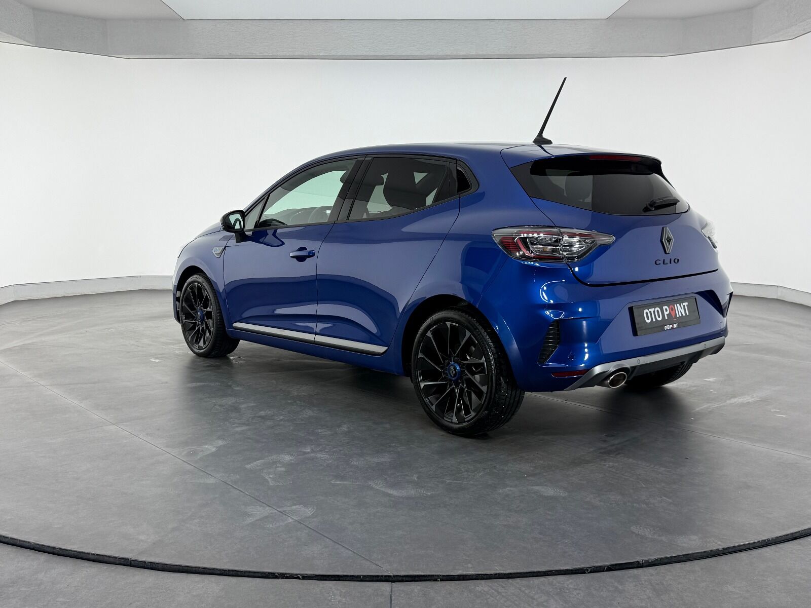 Renault Clio 1.0 TCE Techno Esprit Alpine X-Tronic - 2025 - Detay