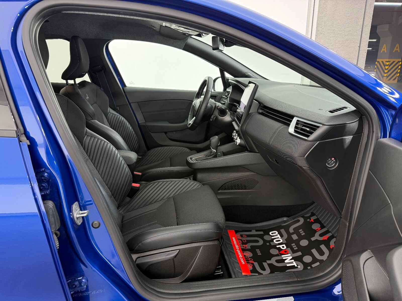 Renault Clio 1.0 TCE Techno Esprit Alpine X-Tronic - 2025 - Detay