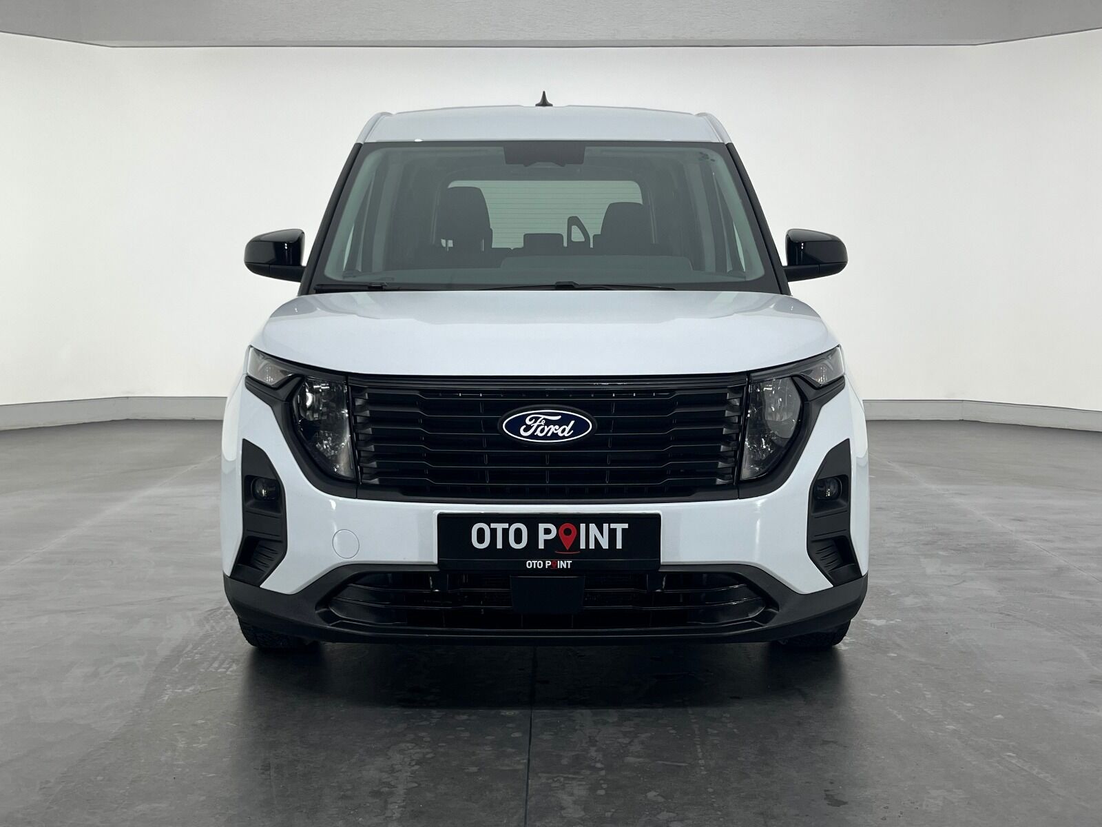 Ford Tourneo Courier 1.5L EcoBlue Deluxe - 2024