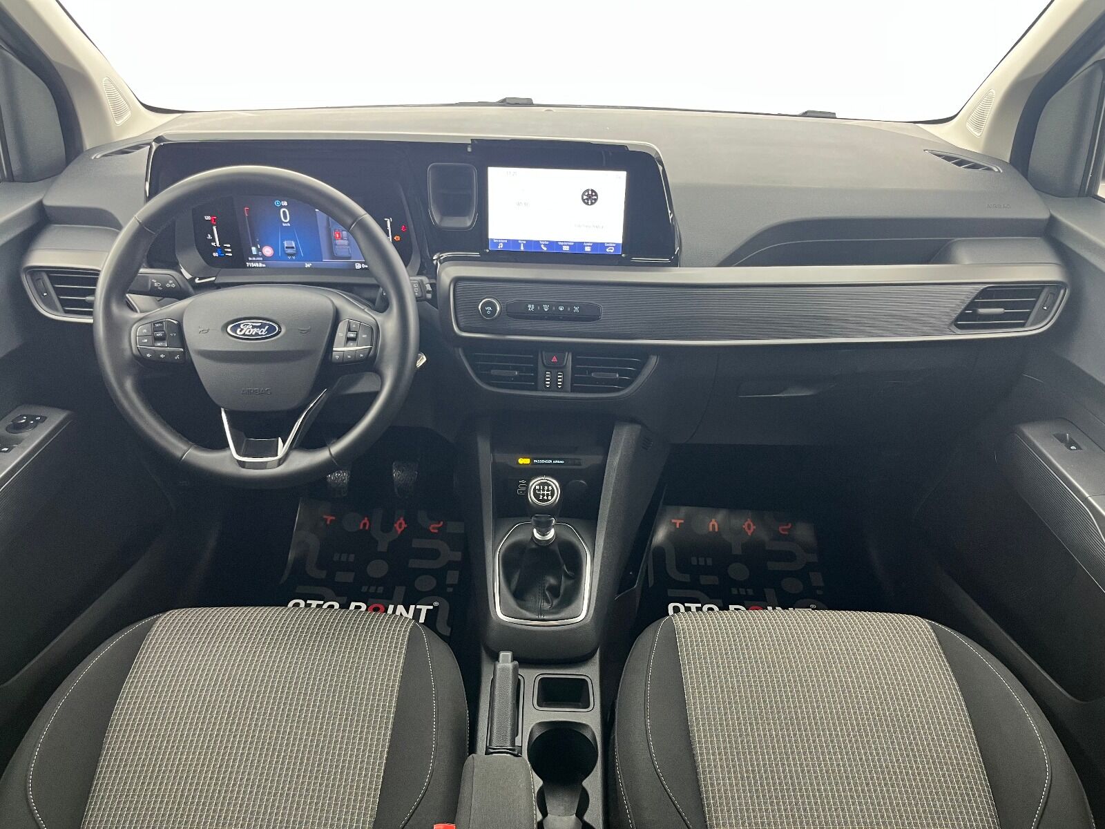 Ford Tourneo Courier 1.5L EcoBlue Deluxe - 2024 - Detay