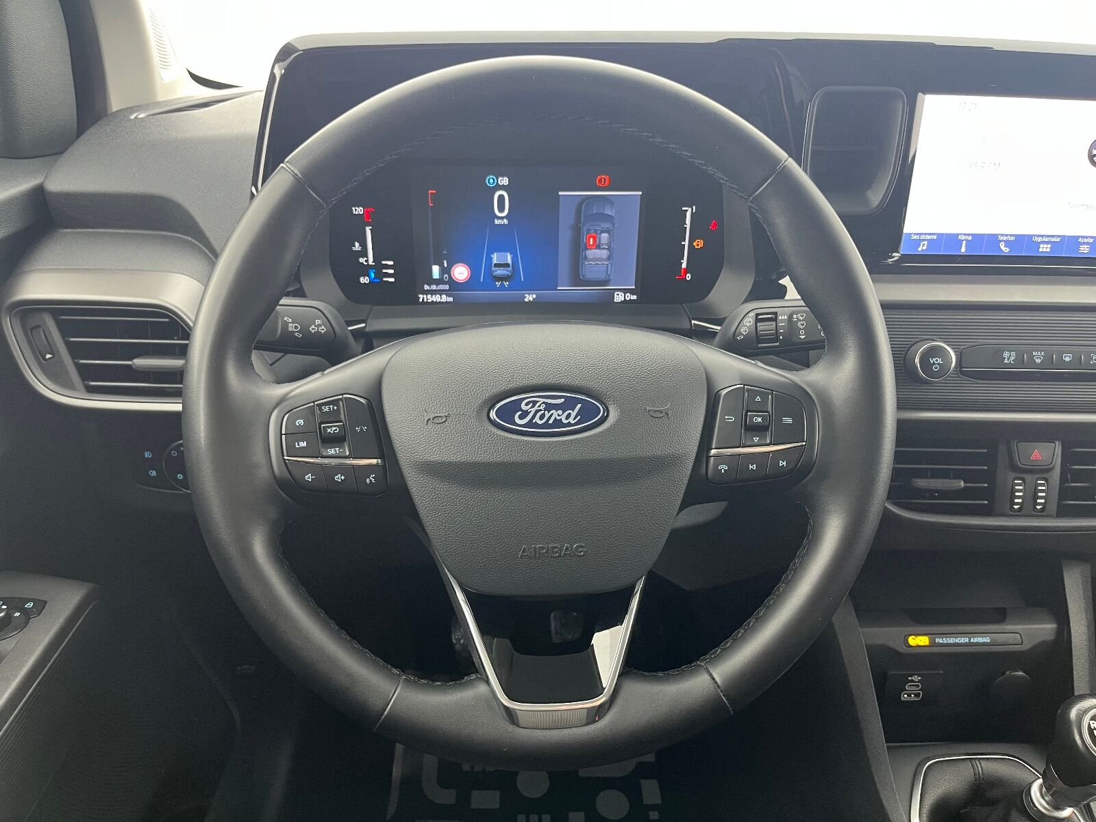 Ford Tourneo Courier 1.5L EcoBlue Deluxe - 2024 - Detay