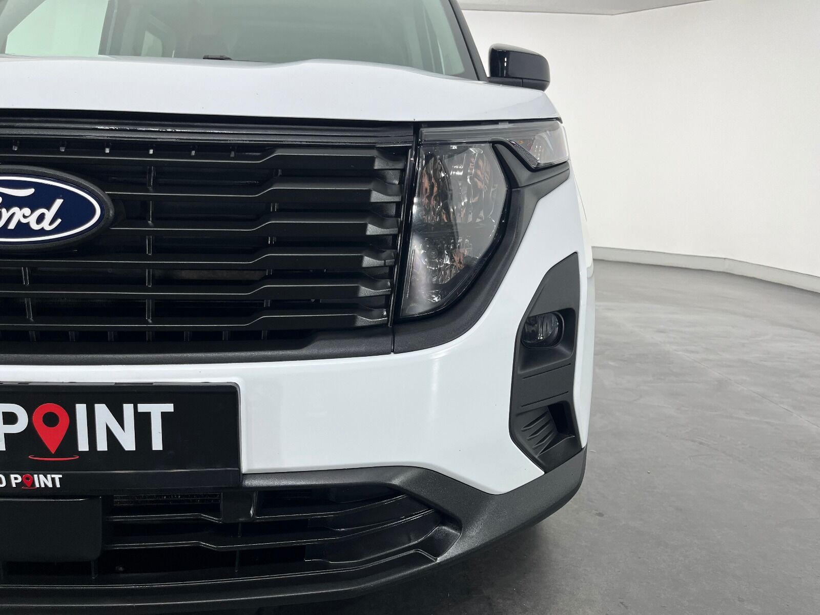 Ford Tourneo Courier 1.5L EcoBlue Deluxe - 2024 - Detay