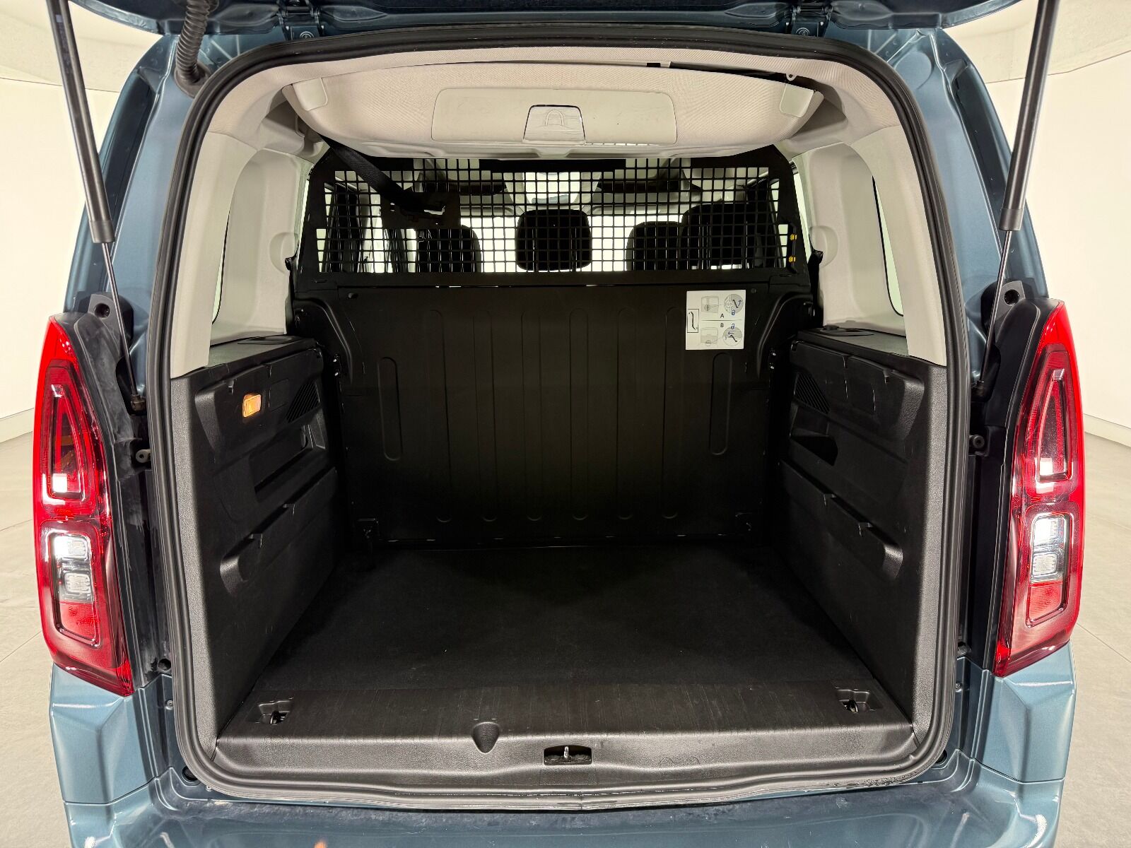 Fiat Doblo Combi 1.5 BlueHDİ Premio Plus - 2025 - Detay