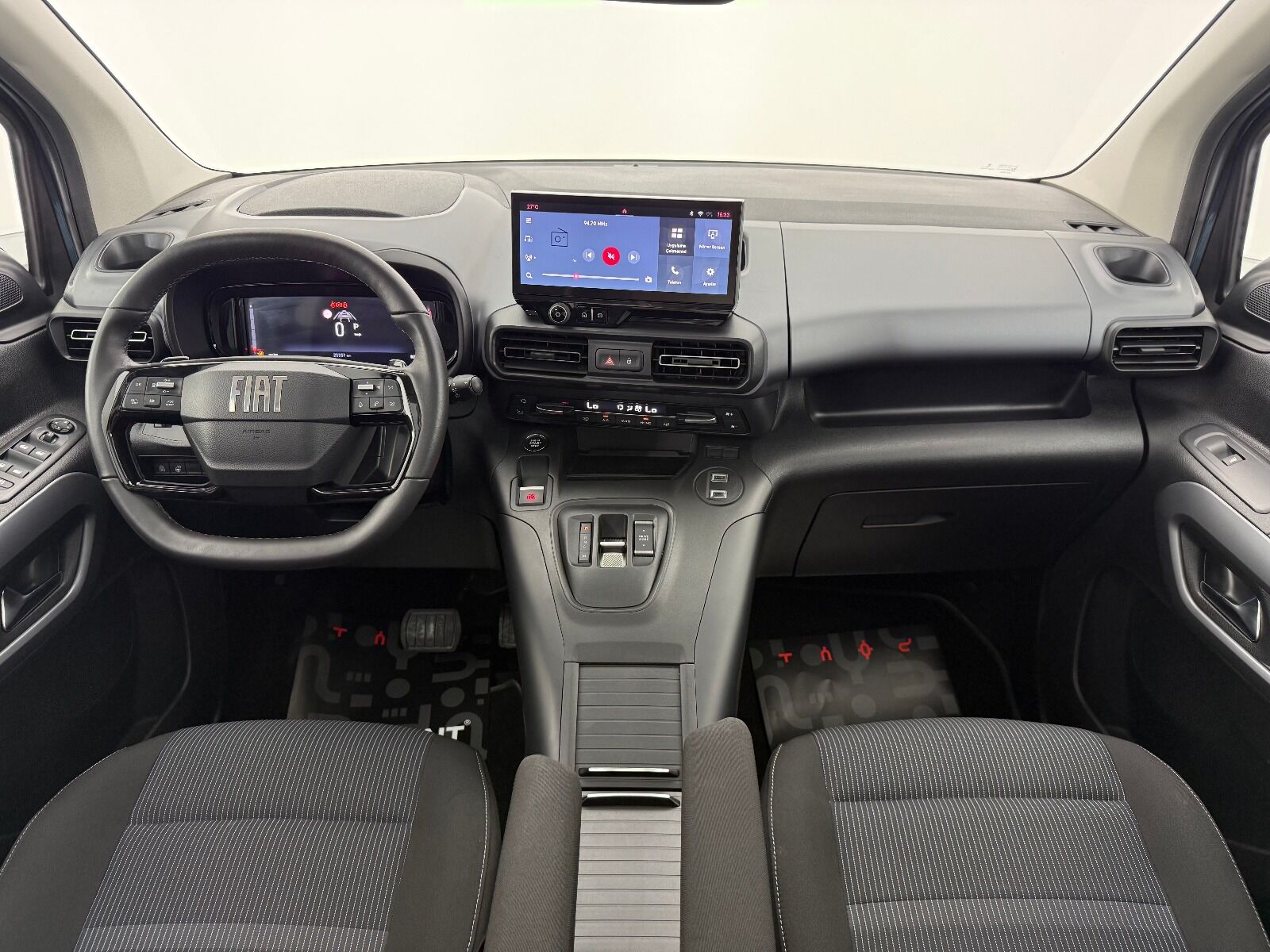 Fiat Doblo Combi 1.5 BlueHDİ Premio Plus - 2025 - Detay