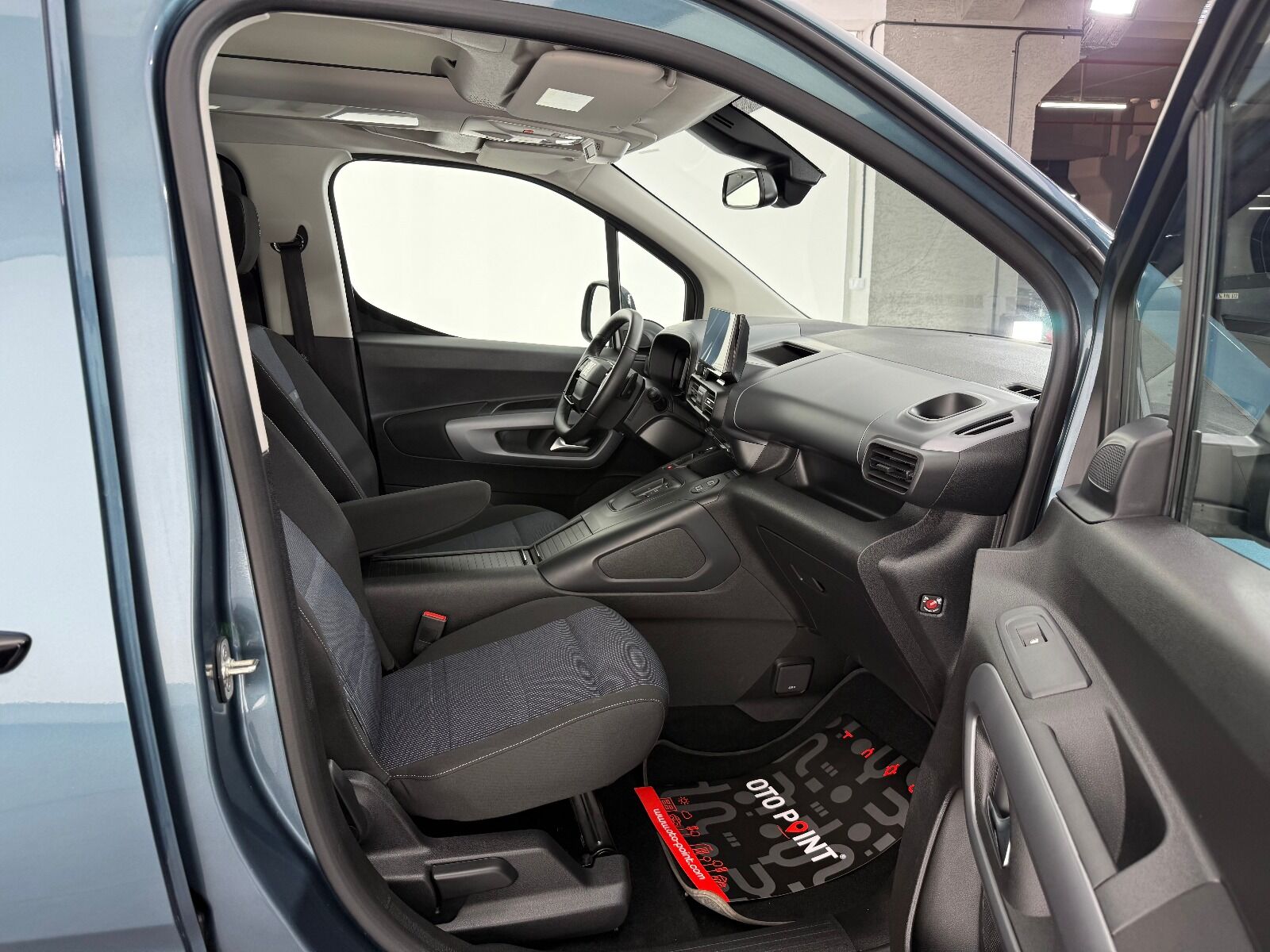 Fiat Doblo Combi 1.5 BlueHDİ Premio Plus - 2025 - Detay