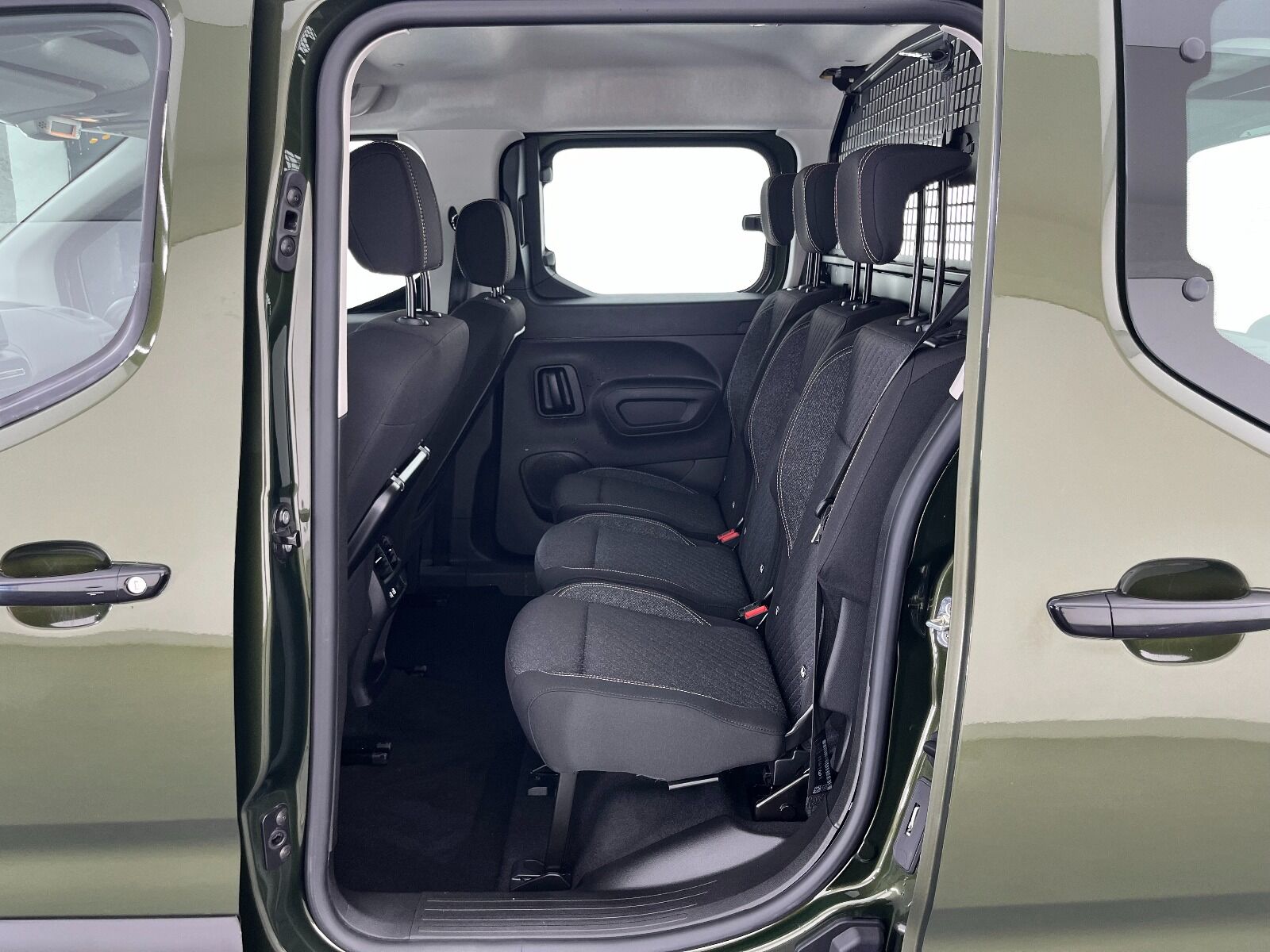 Peugeot Rifter 1.5 BlueHDI Allure EAT8 - 2025 - Detay