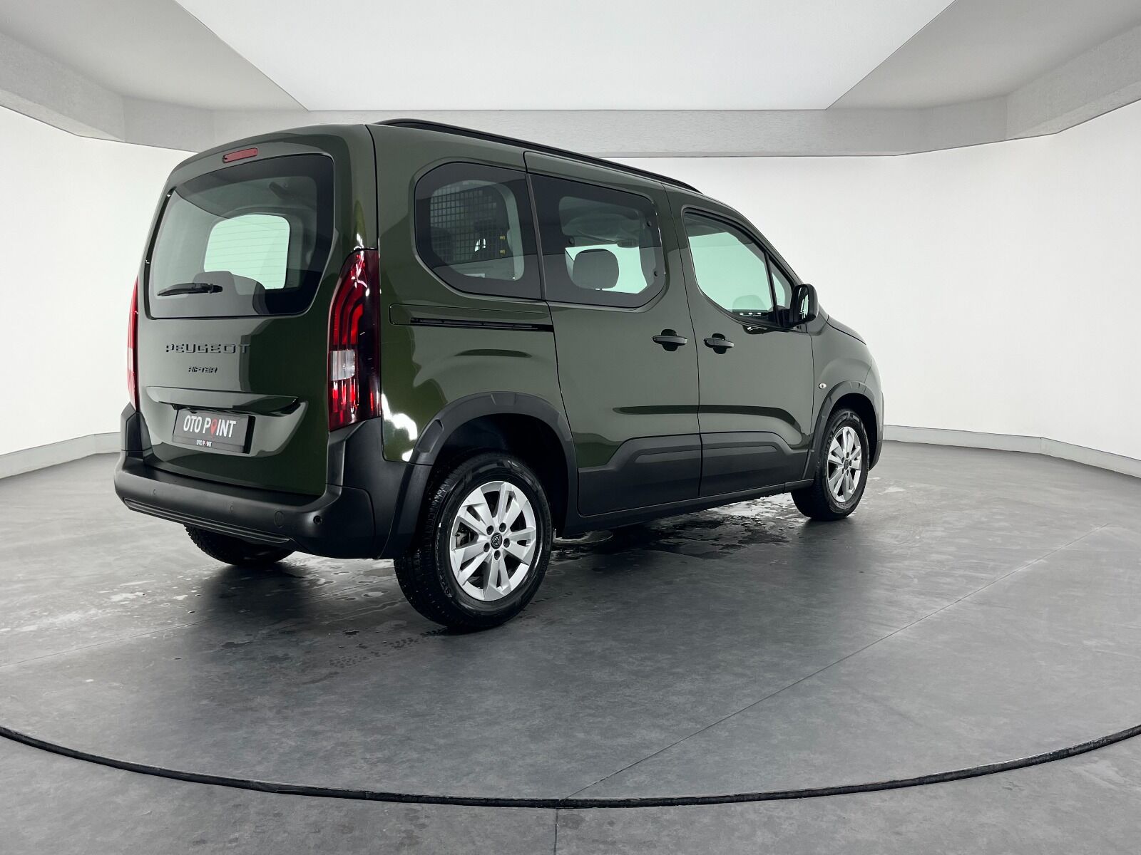Peugeot Rifter 1.5 BlueHDI Allure EAT8 - 2025 - Detay