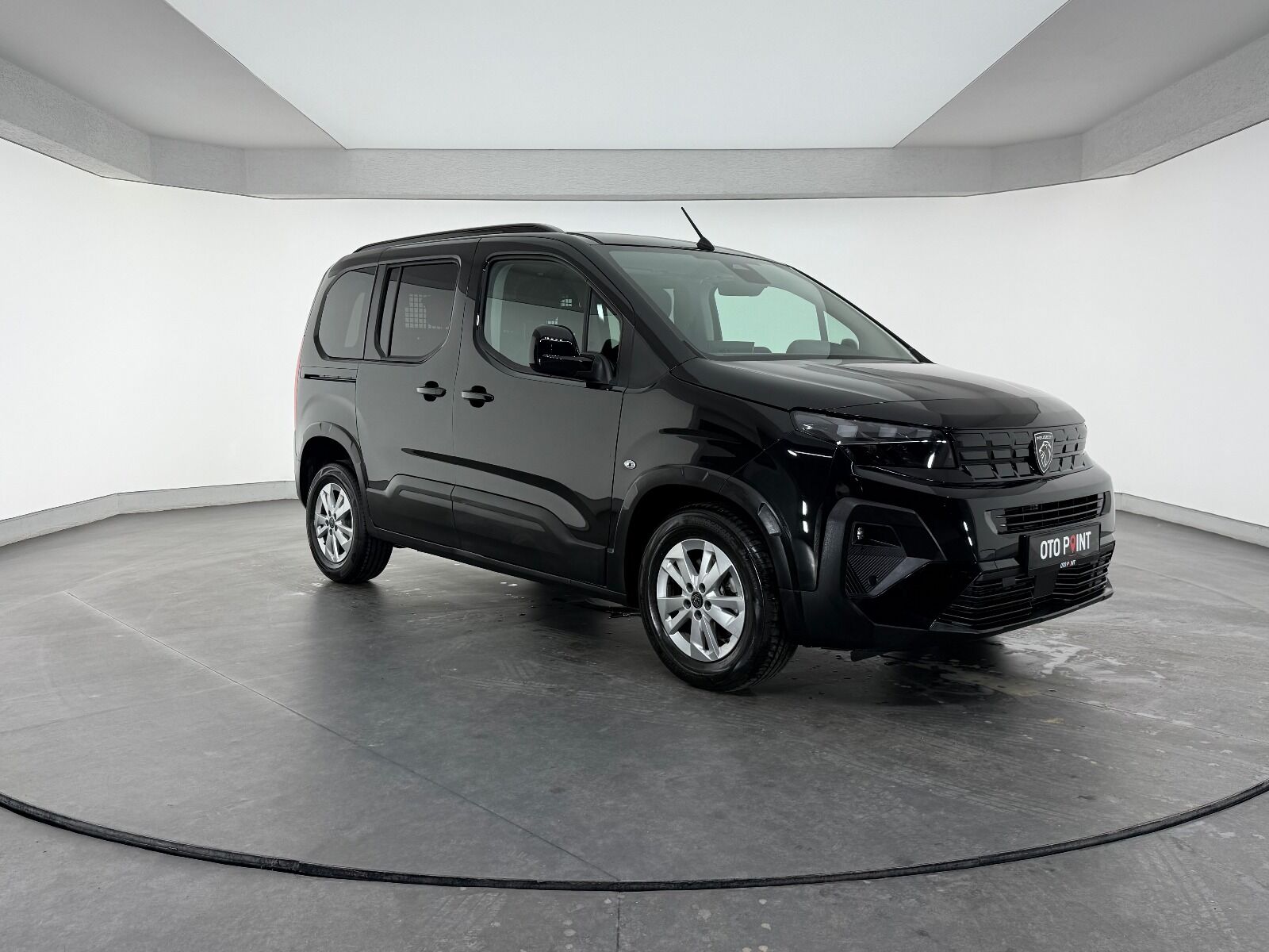 Peugeot Rifter 1.5 BlueHDI Allure EAT8 - 2026 - Detay
