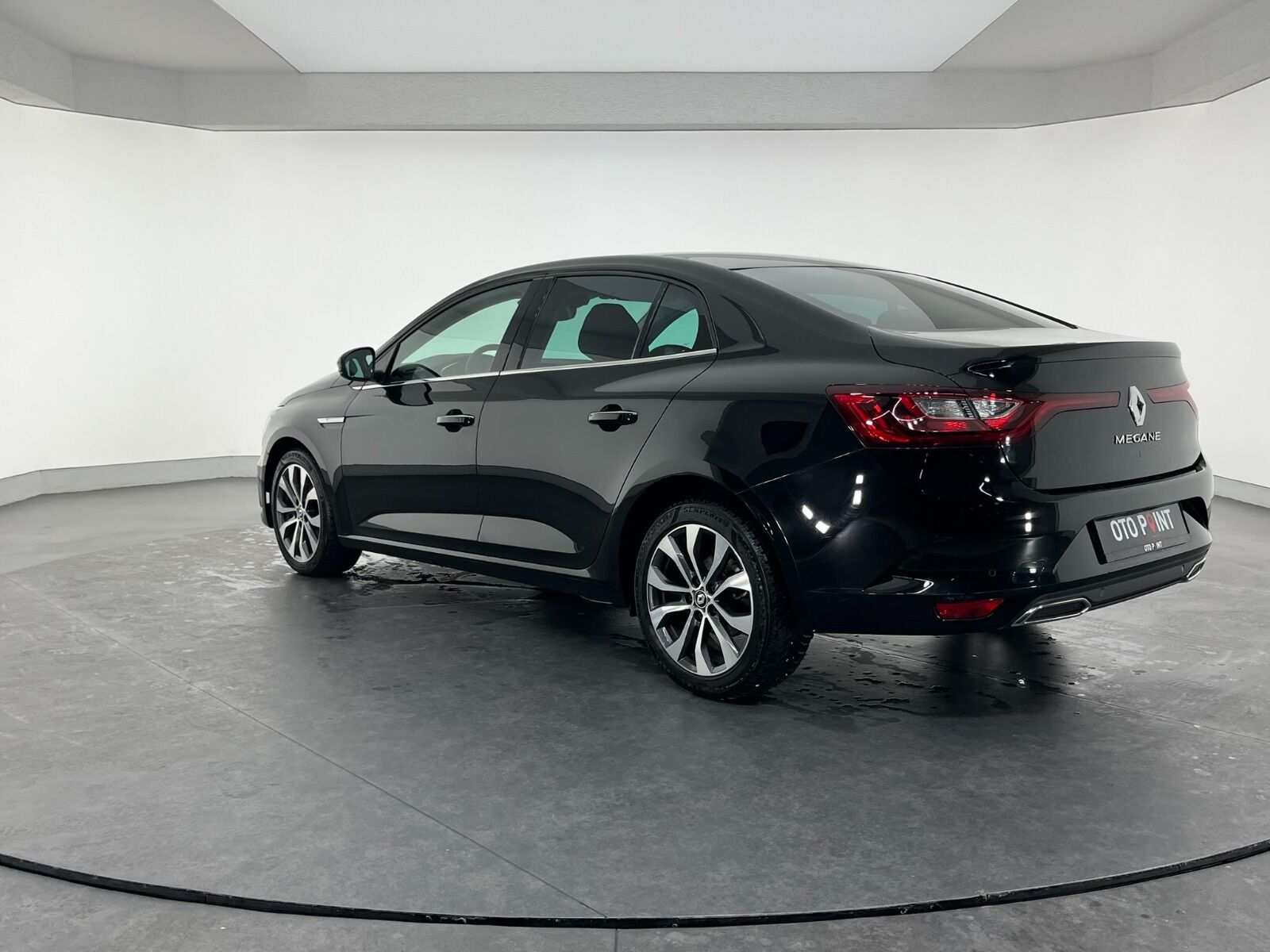 Renault Megane Sedan 1.5 Blue DCI Icon EDC - 2024 - Detay