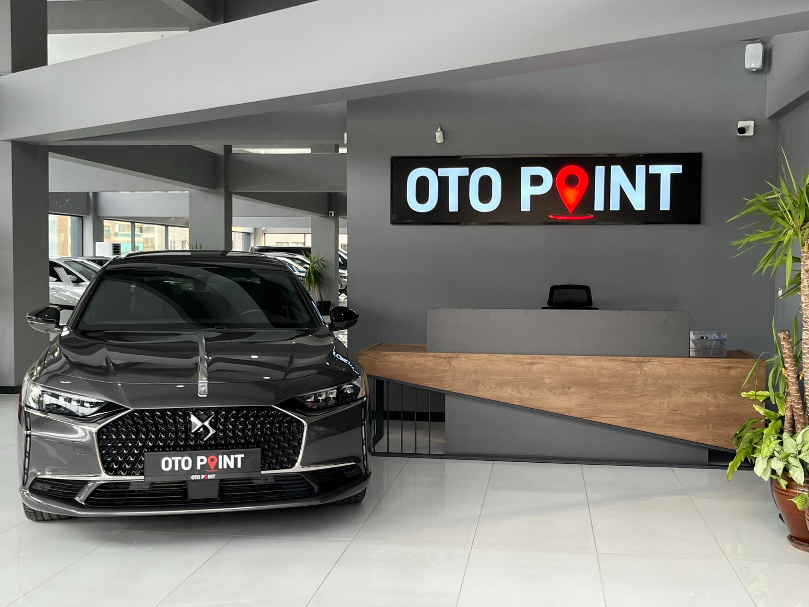 Ds Automobiles DS9 Sedan 1.6 Puretech Opera Otomatik - 2022