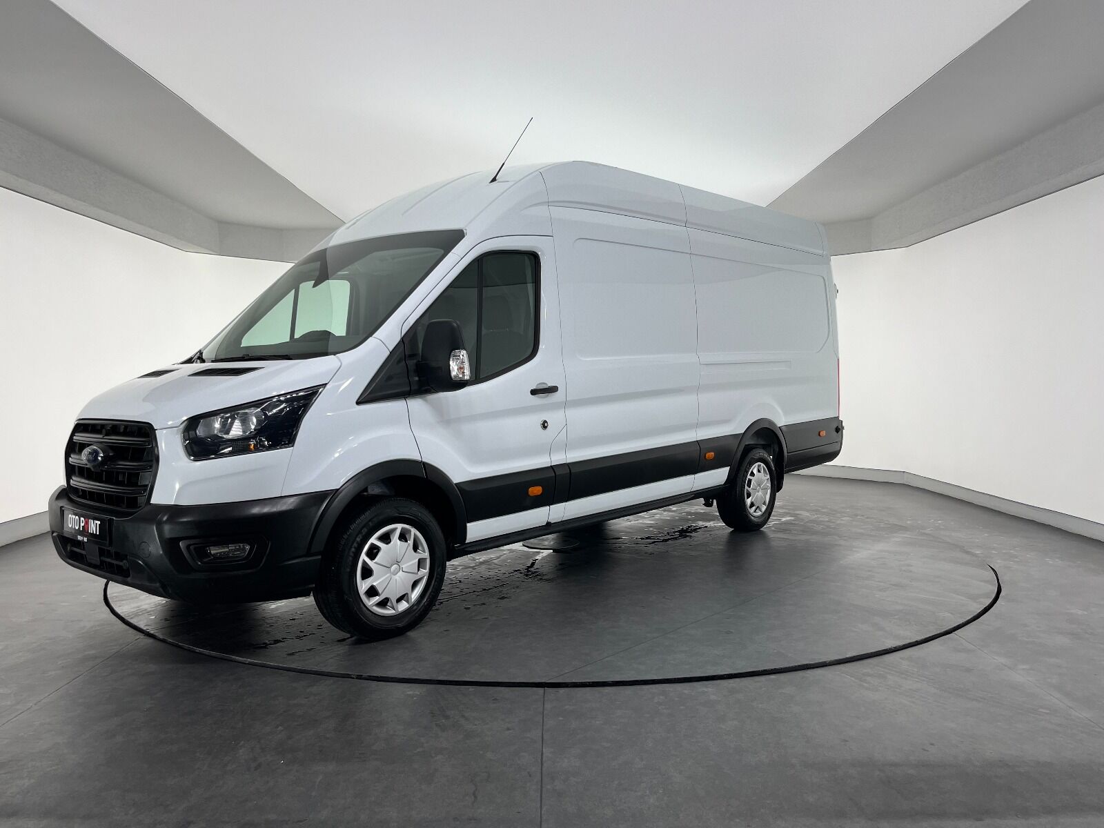 Ford Transit 350 E - 2024 - Detay
