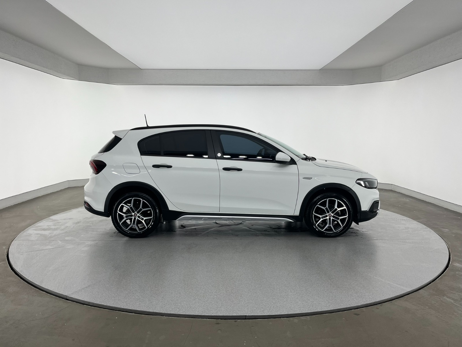 Fiat Egea Cross 1.6 MultiJet Urban DCT - 2023 - Detay