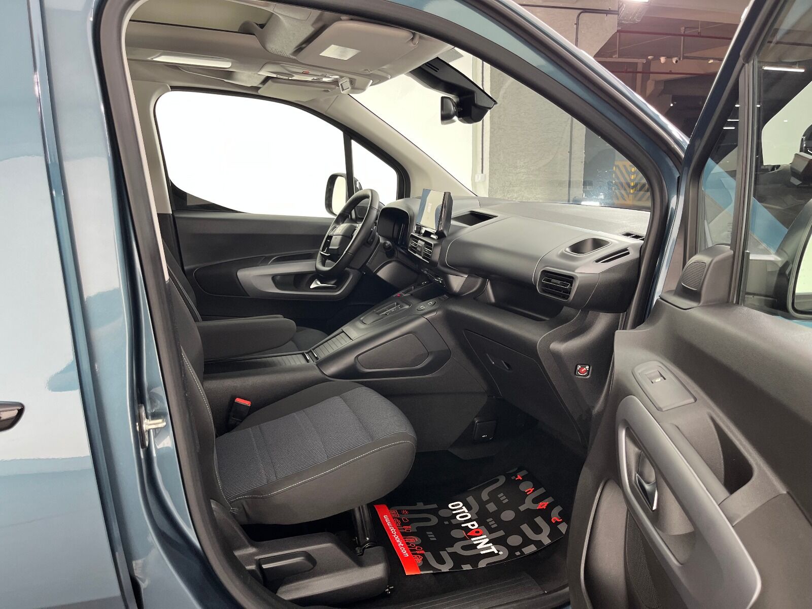 Fiat Doblo Combi 1.5 BlueHDİ Premio Plus - 2025 - Detay