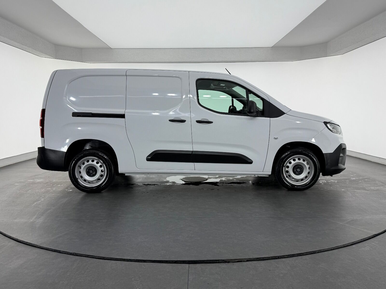 Fiat Doblo Cargo 1.5 BlueHDİ Maxi - 2025 - Detay