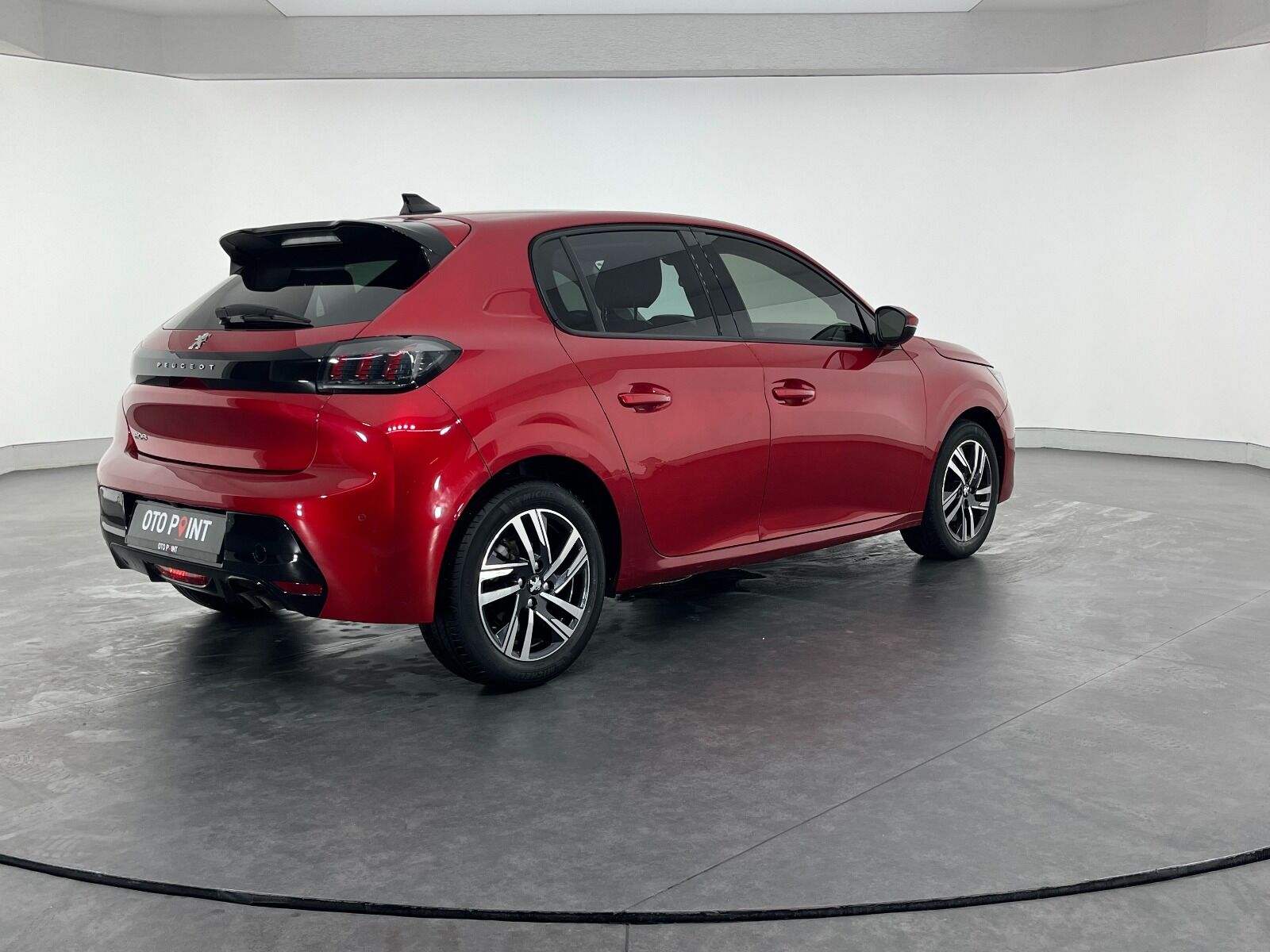 Peugeot 208 1.2 Puretech Allure Selection EAT8 - 2021 - Detay